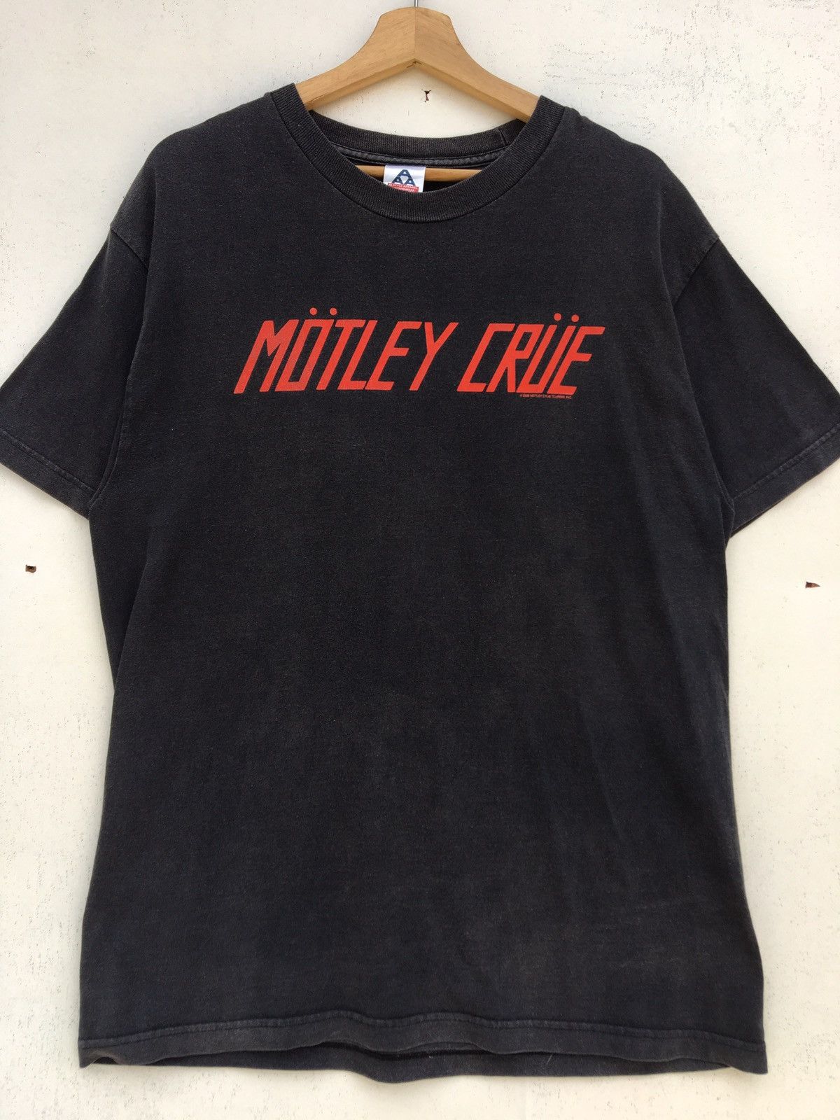 Band Tees Vintage 2005 Montley Crue SIN Fan Club Tour Tee Size US M / EU 48-50 / 2 - 5 Thumbnail