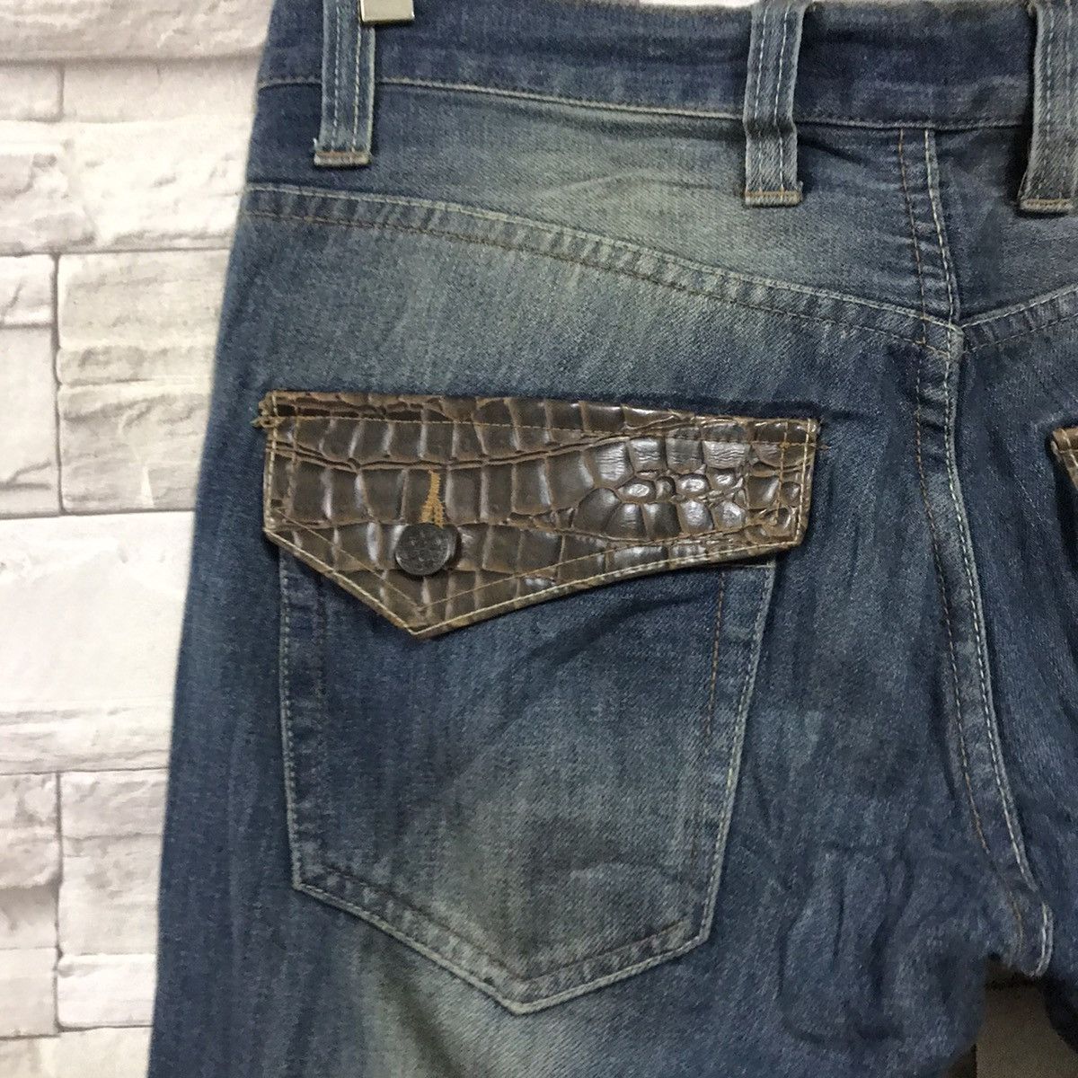 Japanese Brand Japanese Brand ROOT THREE Denim Flares Leather Pocket Size US 32 / EU 48 - 10 Thumbnail