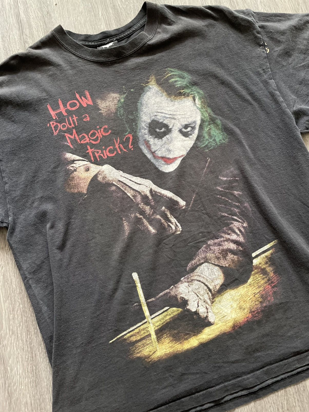 Vintage VTG Batman The Dark Knight Heath Ledger Joker T-Shirt