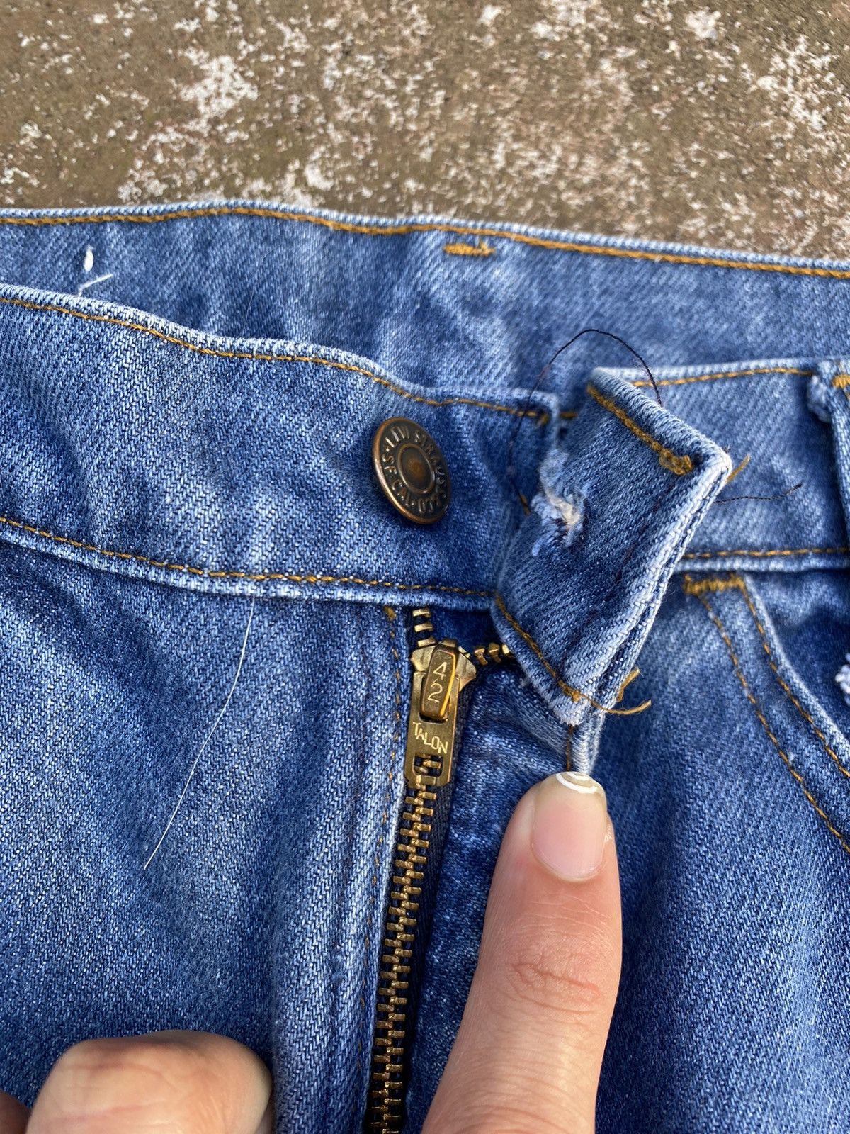Levi's VINTAGE ORANGE TAB LEVIS JEANS Size US 32 / EU 48 - 3 Thumbnail
