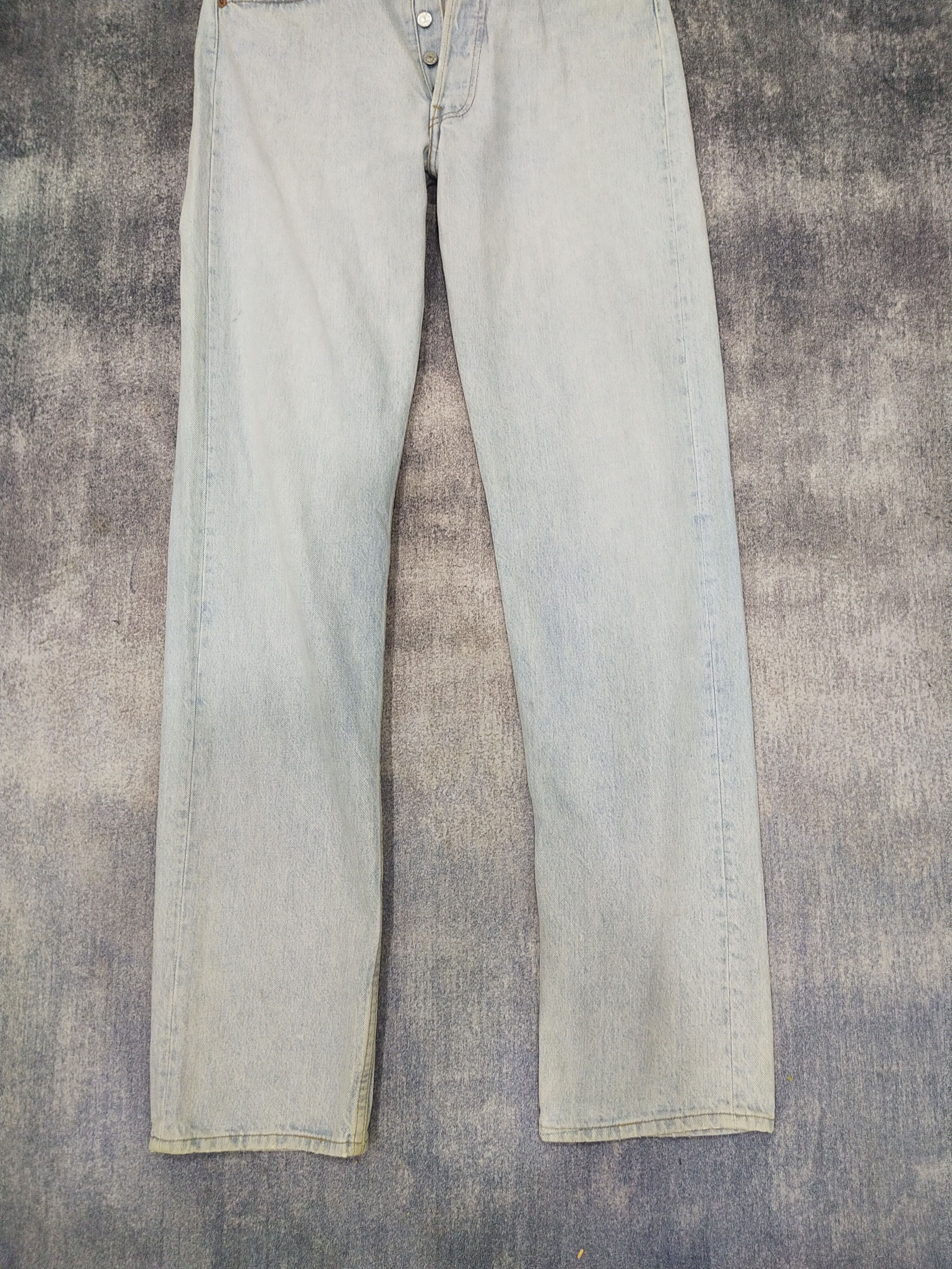 Levi's Vintage Levis 501 Jeans Lightwash Clean Straight Size US 31 - 6 Thumbnail