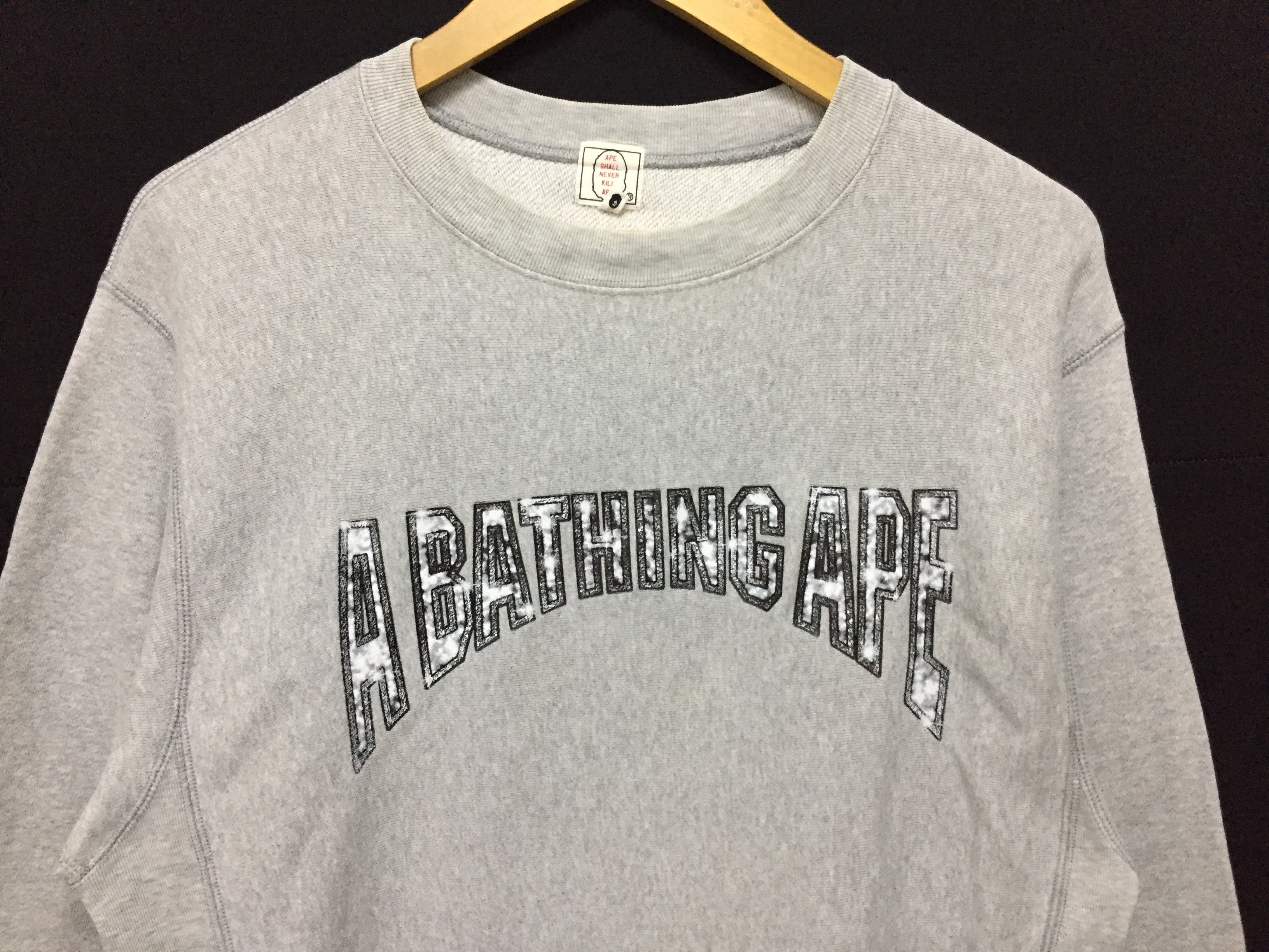 Bape 1999 BAPE cash money records logo Design By Sk8thing Size US M / EU 48-50 / 2 - 3 Thumbnail