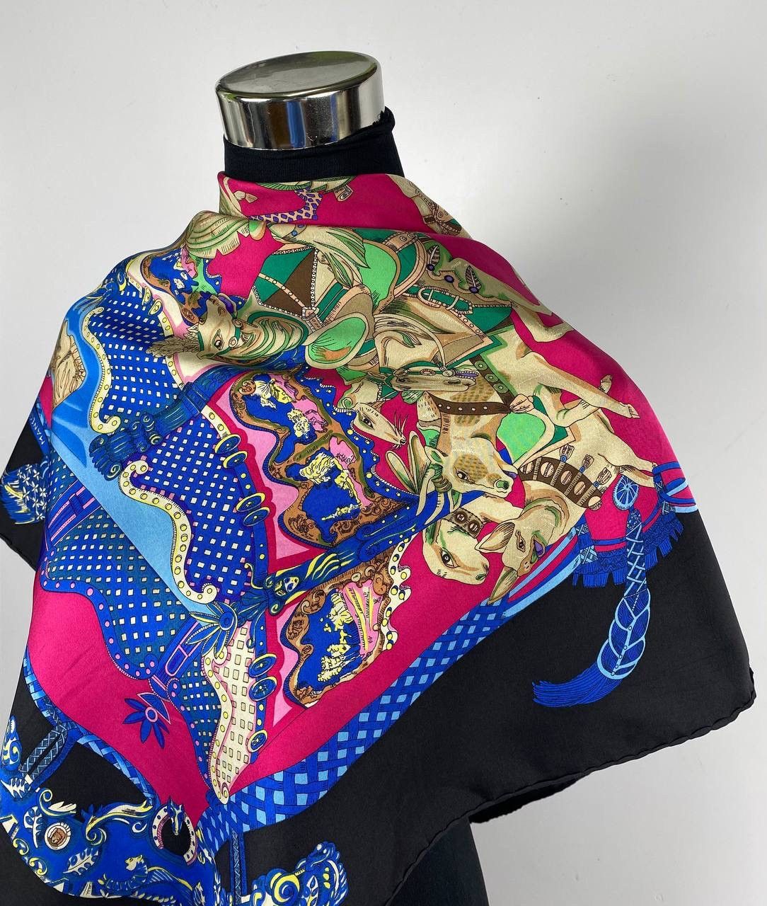 Hermes Vintage Hermes Tournez Manege Silk Scarf Size ONE SIZE - 2 Thumbnail