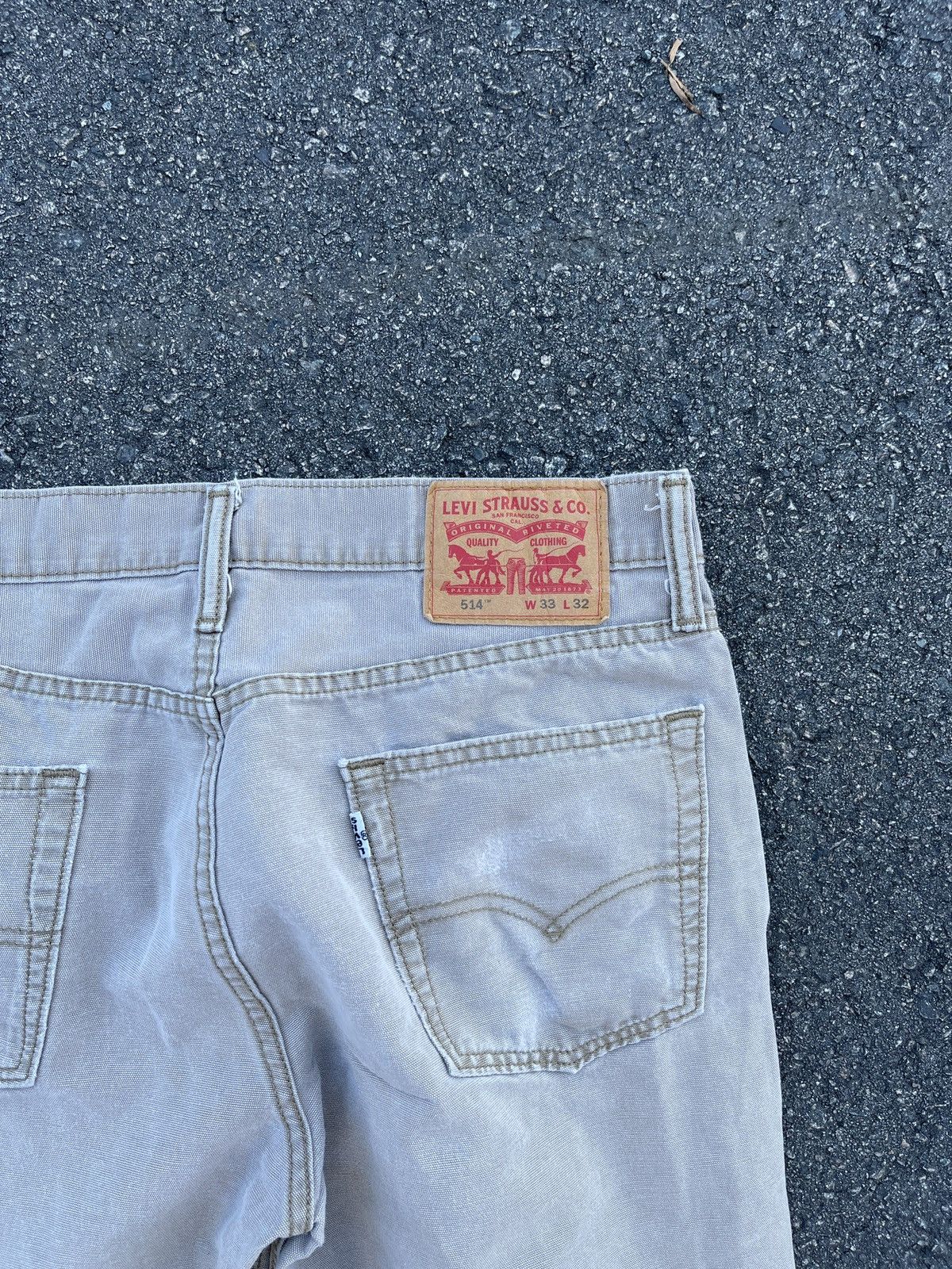 Levi's × Levi's Vintage Clothing × Vintage Levi’s 514 Creme / Khaki straight legged Jeans / Denim Size US 33 - 7 Thumbnail