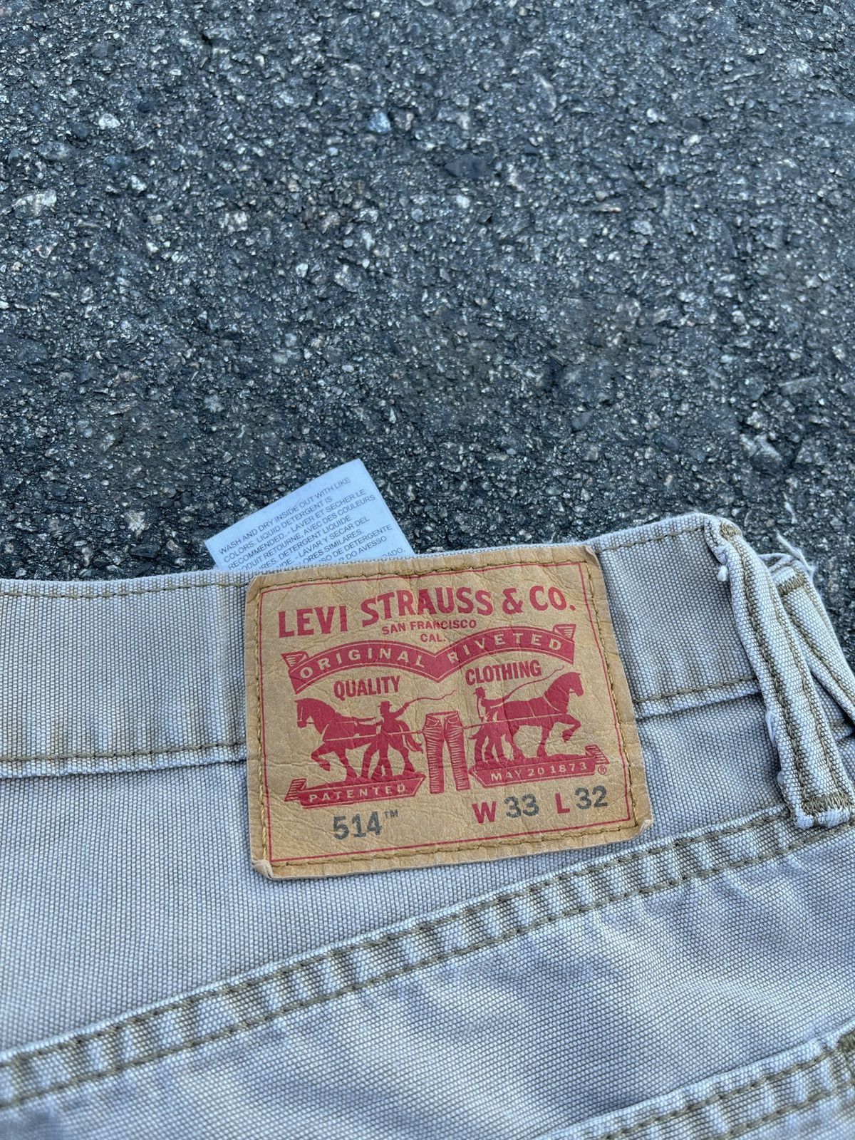 Levi's × Levi's Vintage Clothing × Vintage Levi’s 514 Creme / Khaki straight legged Jeans / Denim Size US 33 - 3 Thumbnail