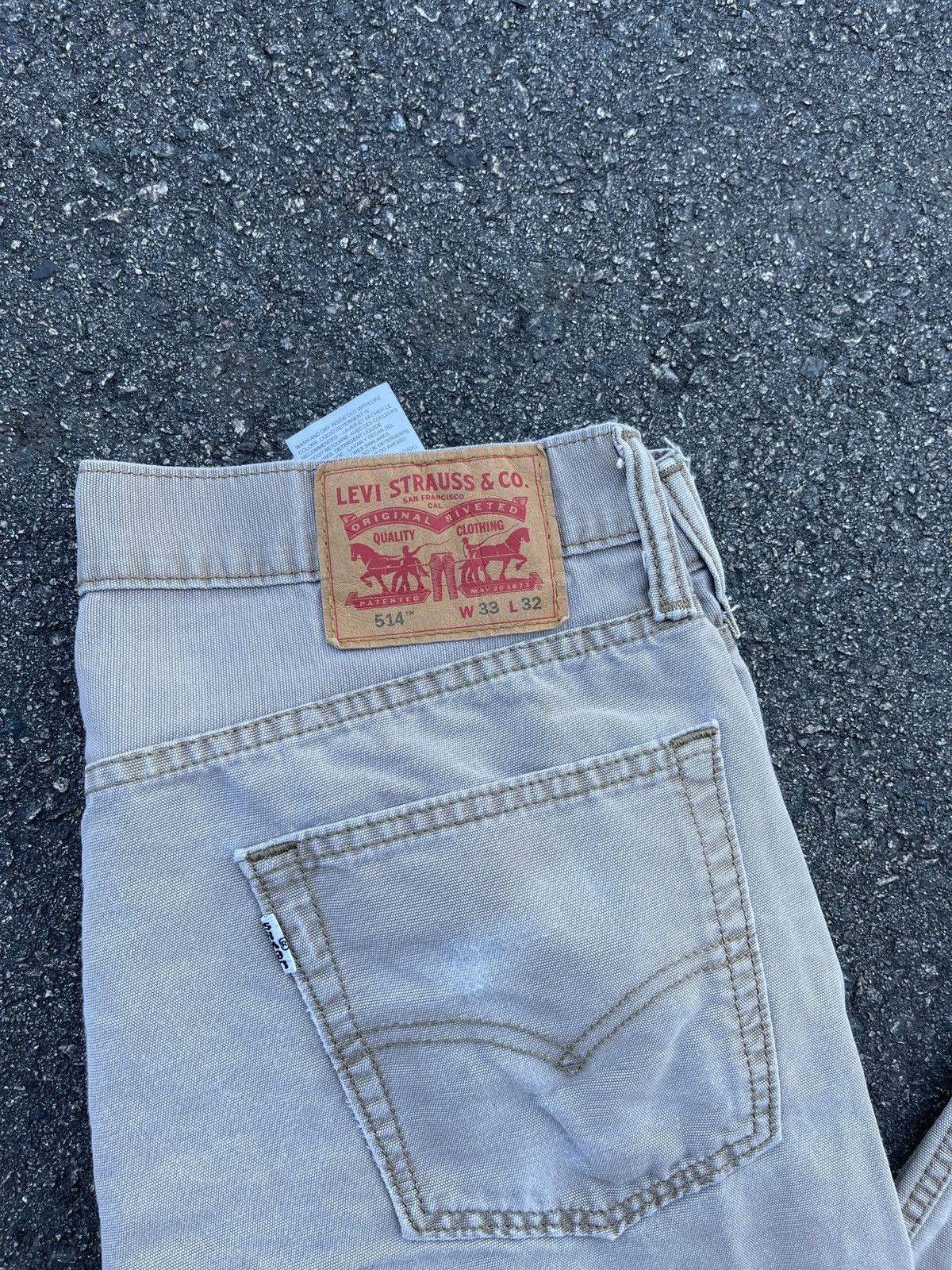 Levi's × Levi's Vintage Clothing × Vintage Levi’s 514 Creme / Khaki straight legged Jeans / Denim Size US 33 - 2 Thumbnail