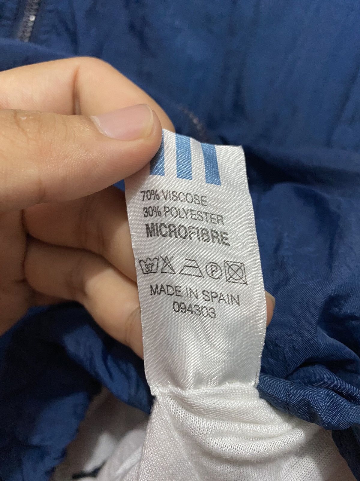 Adidas Vintage Adidas Big Logo Jacket Size US XL / EU 56 / 4 - 8 Thumbnail