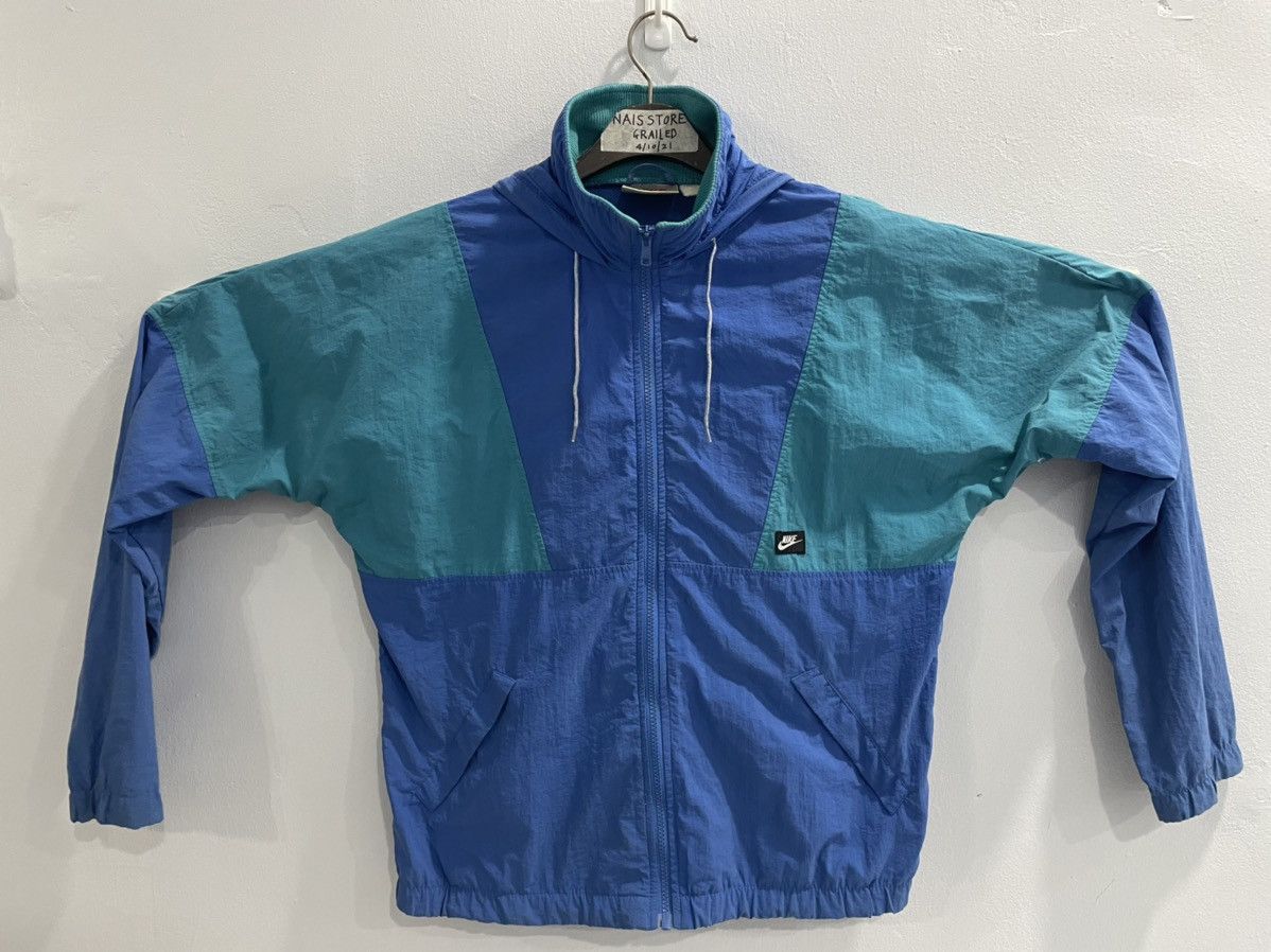 Vintage Nike Hoodie Windbreaker Jacket