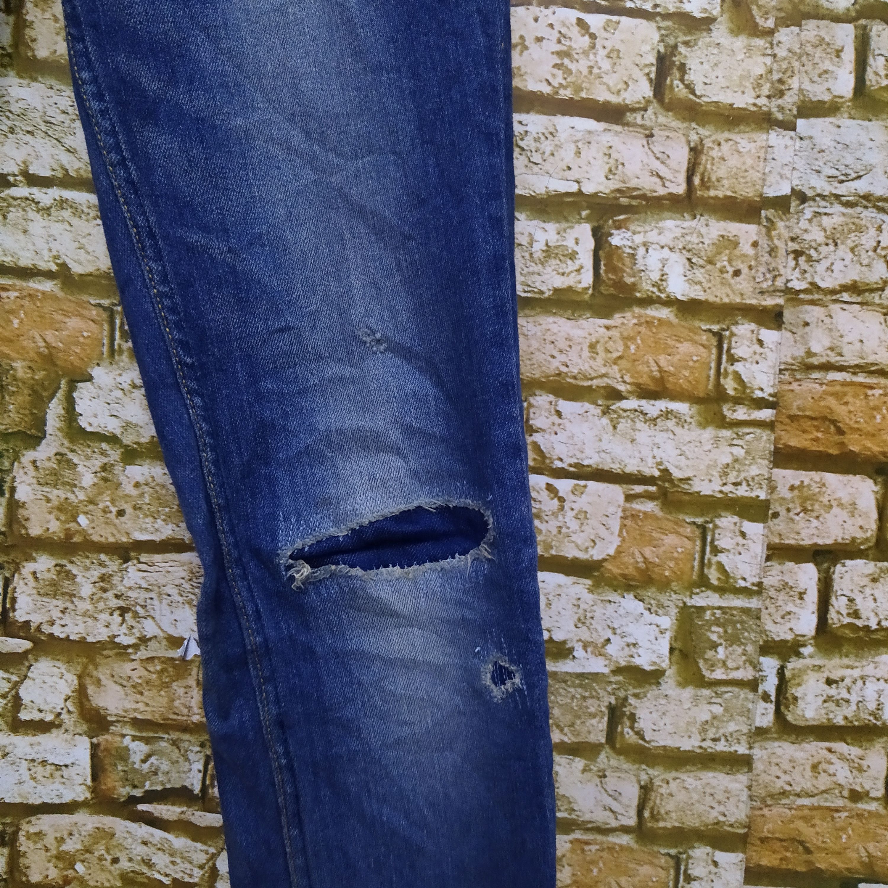 Number (N)ine NUMBER (N)INE STUDIOUS COLLABO DENIM SKINNY KURT (D123) W28 Size US 28 / EU 44 - 2 Thumbnail