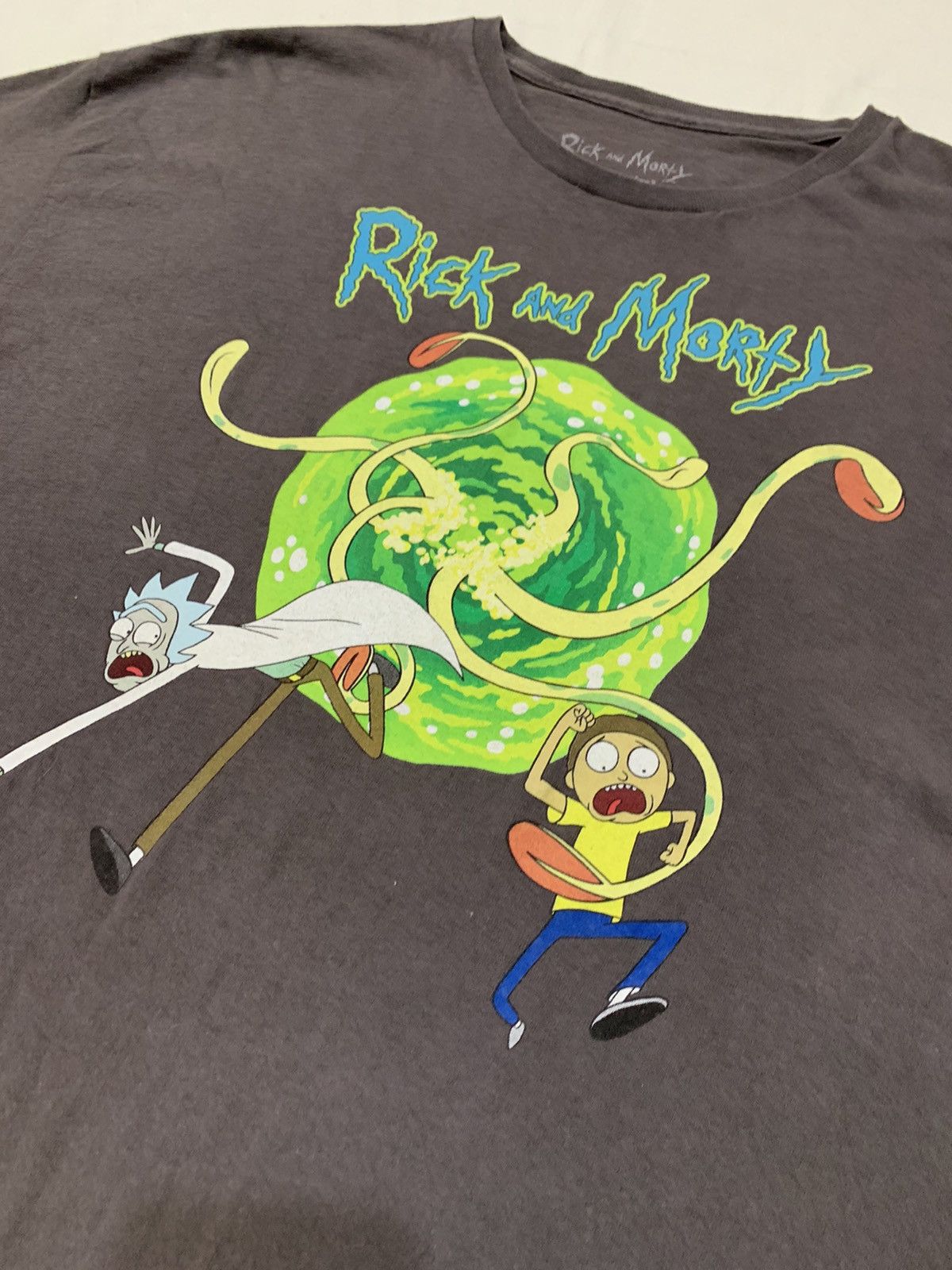 Cartoon Network RICK & MORTY X ADULT SWIM SHIRT RIPPLE JUNCTION Size US XL / EU 56 / 4 - 5 Thumbnail