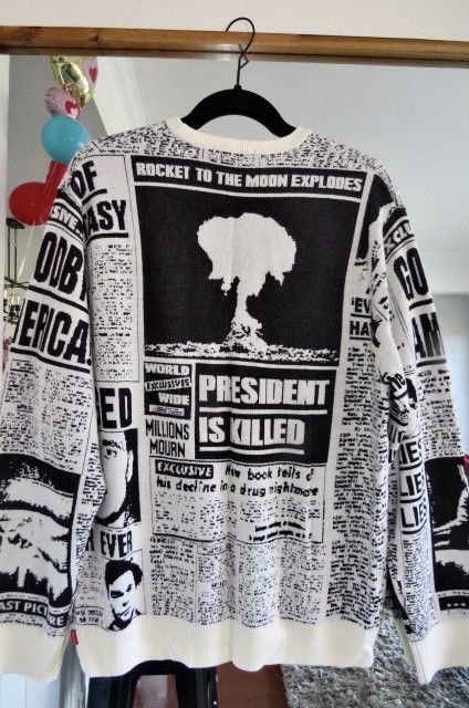 Supreme Supreme Newsprint Sweater | Grailed