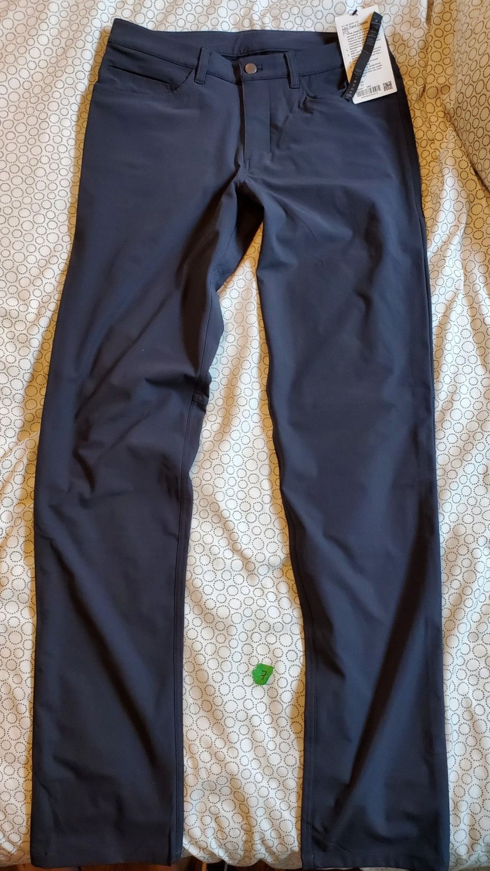 Lululemon Lululemon ABC classic pant Size US 31 - 1 Thumbnail