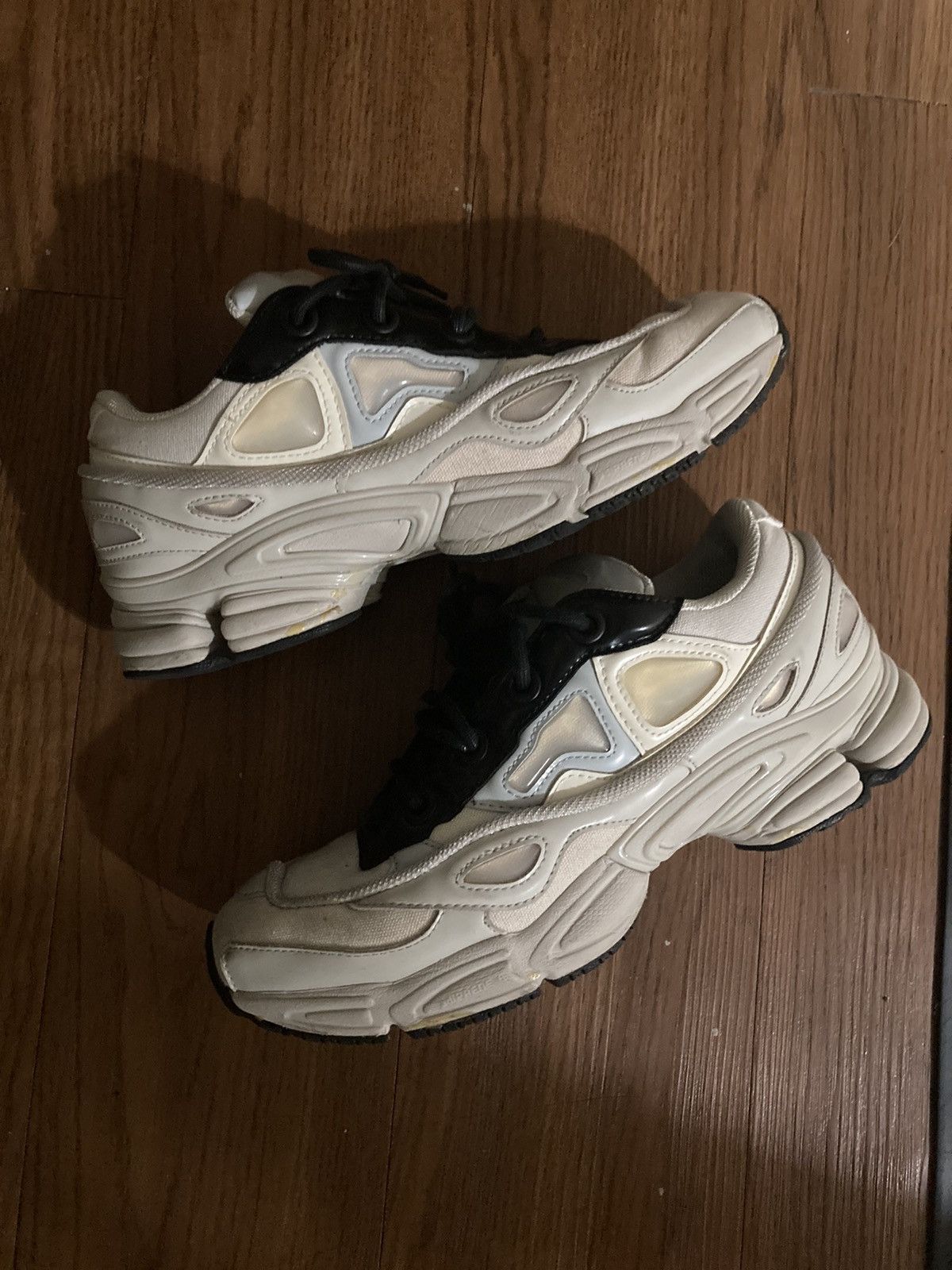 raf simons ozweego cream