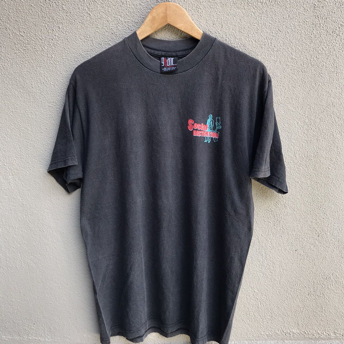 Band Tees Vintage rare 90s SOCIAL DISTORTION band tee punk rock Size US L / EU 52-54 / 3 - 2 Thumbnail