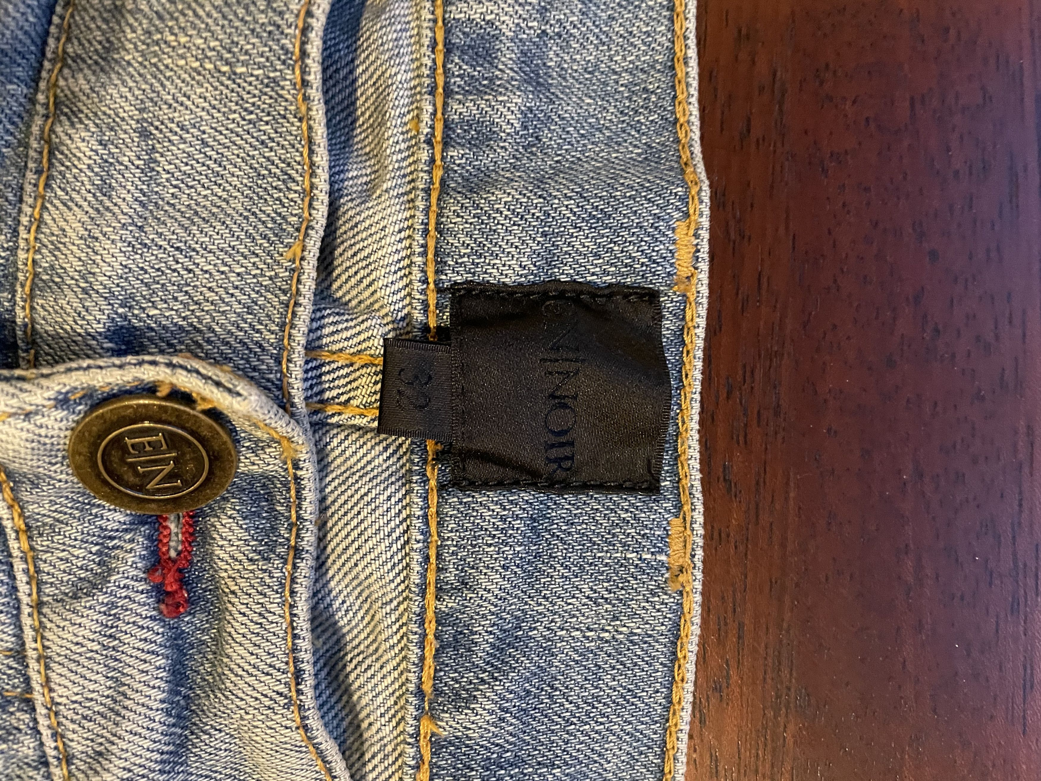 image of En Noir Cobain Wash Denim in Blue, Men's (Size 32)
