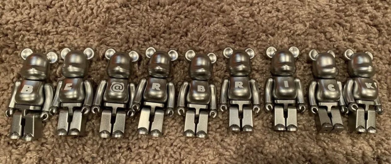 Medicom Toy Medicom Bearbrick 20th anniversary basic letter silver set Size ONE SIZE - 1 Preview