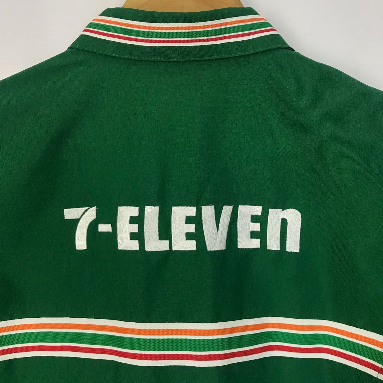 Japanese Brand 🔥 Vintage 90's 7 ELEVEN Embroidery Design Zipper Jacket Size US S / EU 44-46 / 1 - 4 Thumbnail