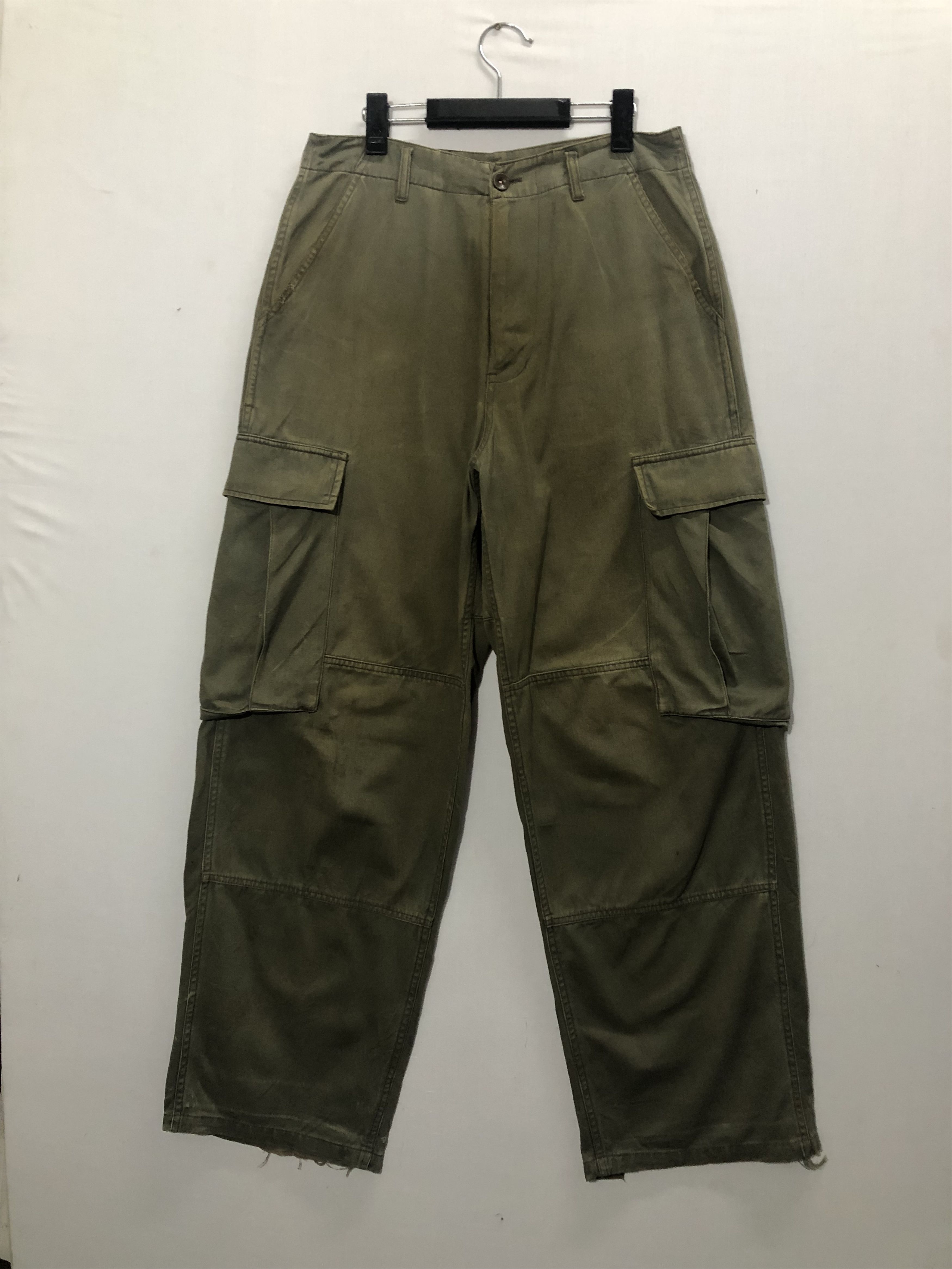 Japanese Brand MILITARY FADED GREEN BAGGY CARGO PANTS Size US 30 / EU 46 - 2 Thumbnail