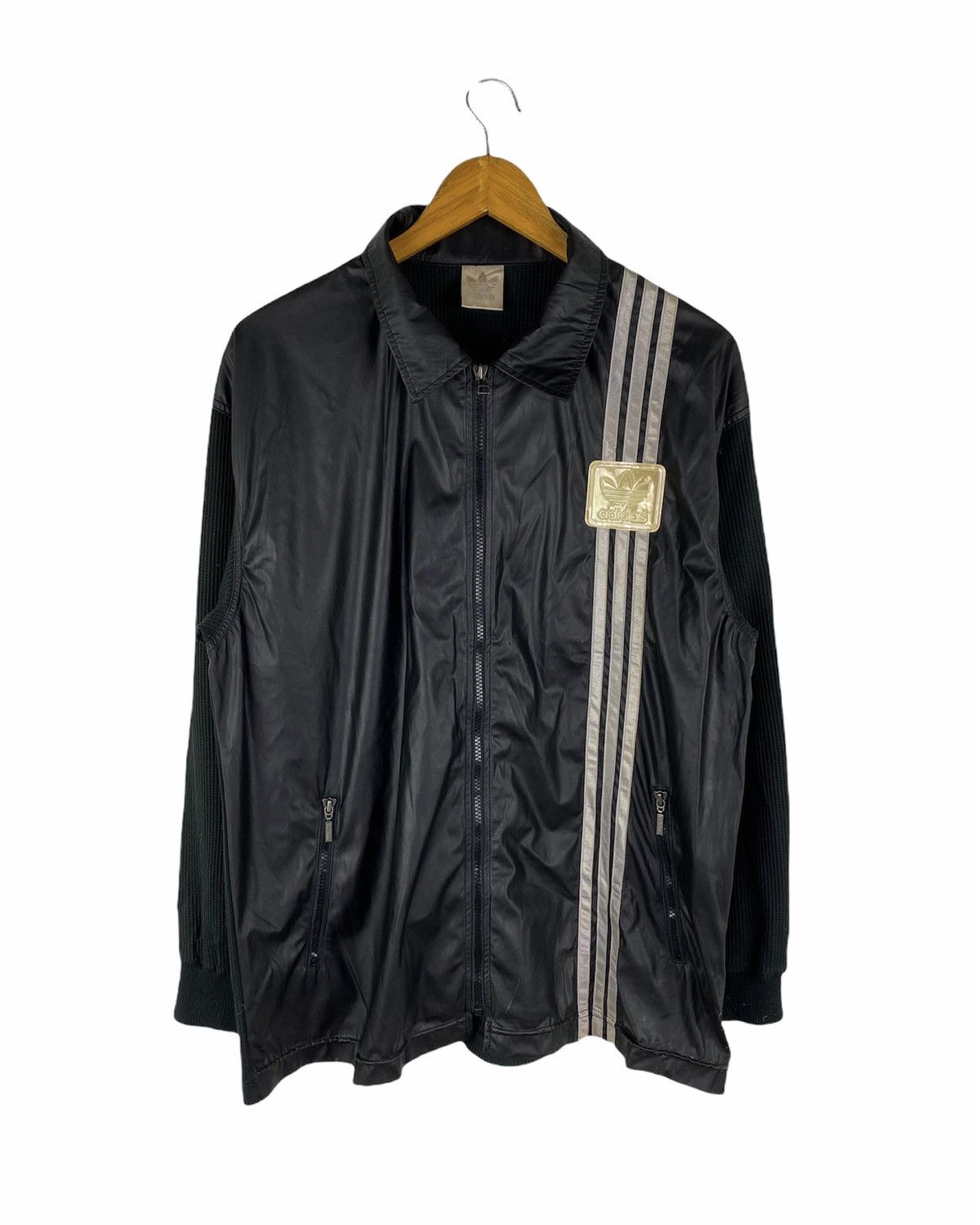 🔥SALE🔥VINTAGE 80s ADIDAS BY DESCENTE MADE IN JAPAN