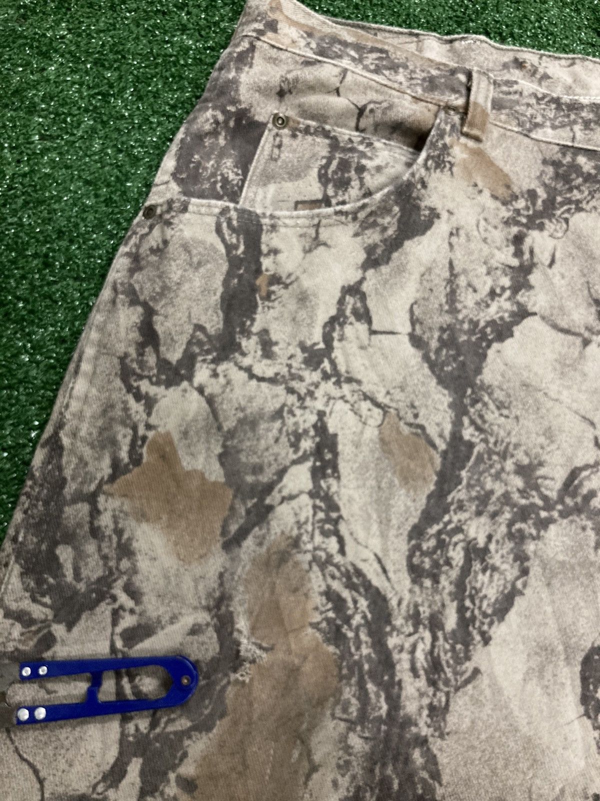 Vintage × Wrangler !LastDrop!Vintage Wrangler Camo Hunting Distressed Jeans Size US 42 / EU 58 - 13 Thumbnail