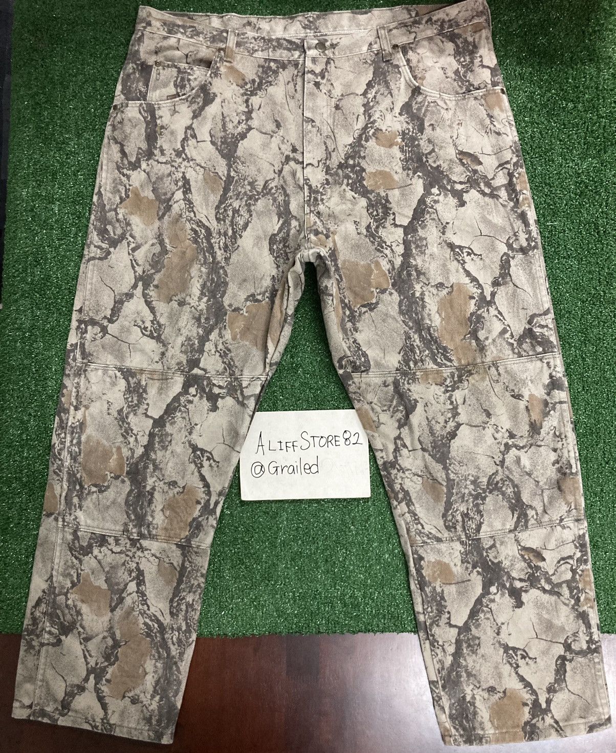 Vintage × Wrangler !LastDrop!Vintage Wrangler Camo Hunting Distressed Jeans Size US 42 / EU 58 - 1 Thumbnail