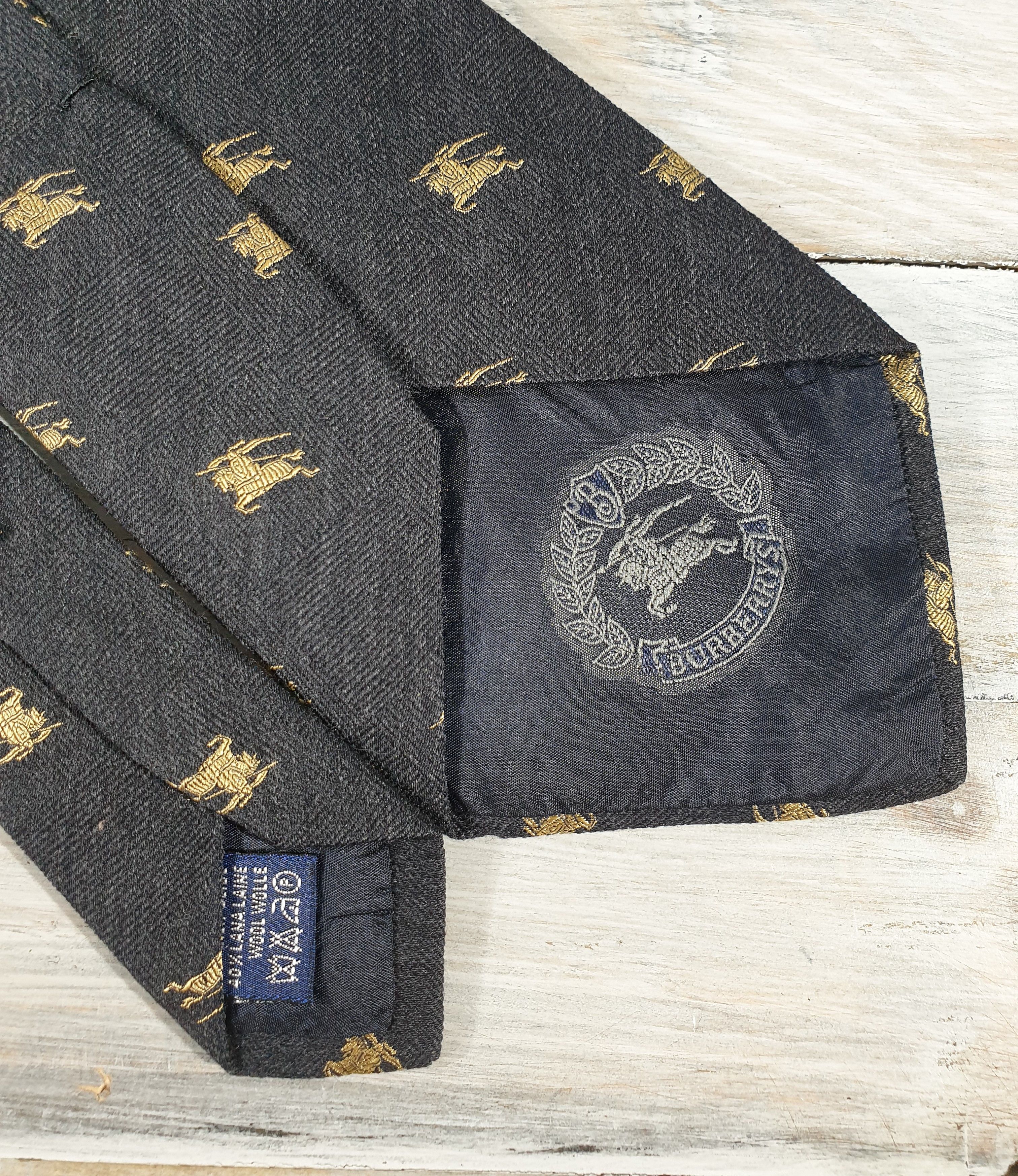 Burberry Burberrys Of London Monogram Men's Tie 60% Silk 40% Wool Size ONE SIZE - 6 Thumbnail