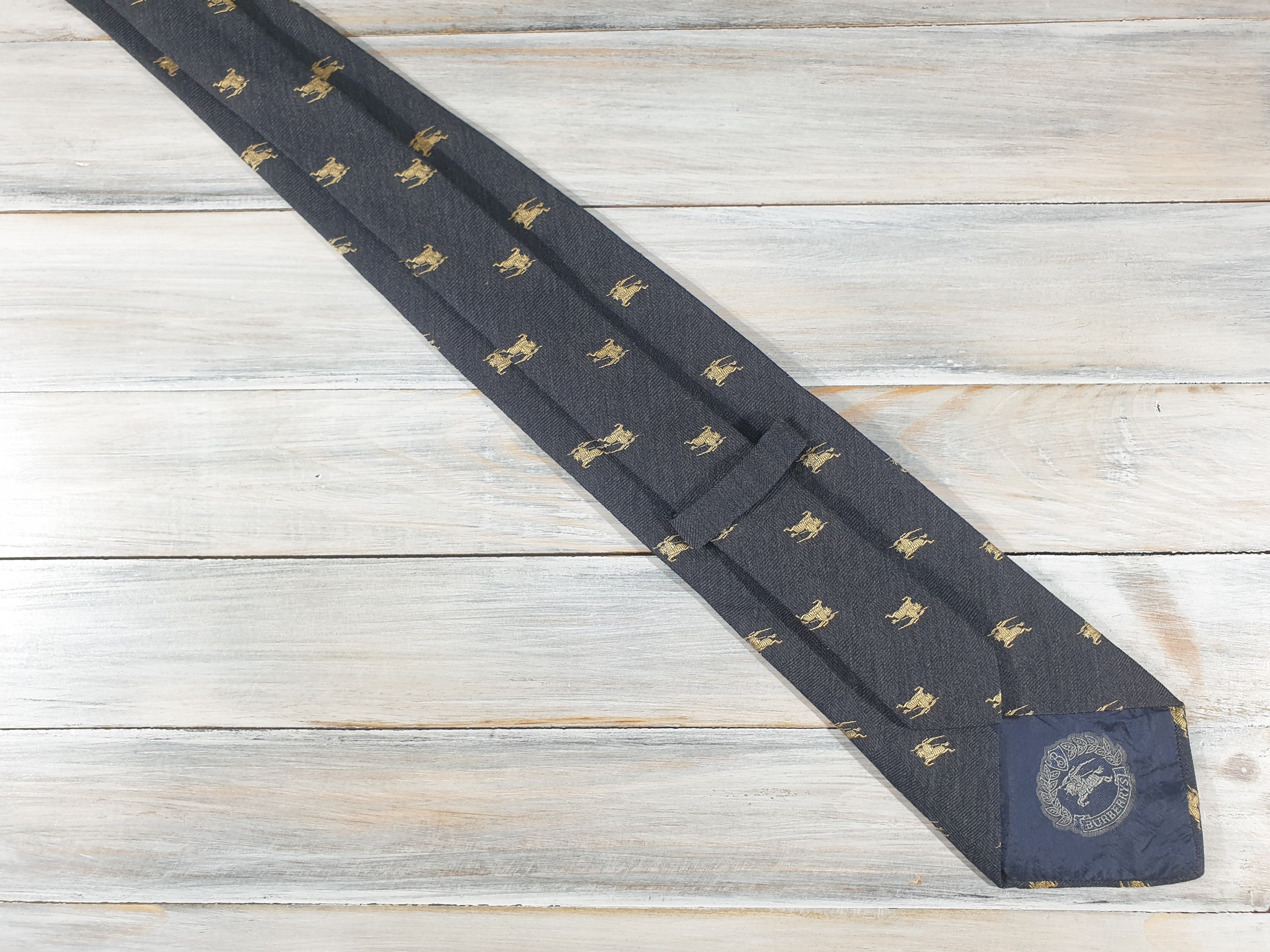 Burberry Burberrys Of London Monogram Men's Tie 60% Silk 40% Wool Size ONE SIZE - 23 Thumbnail