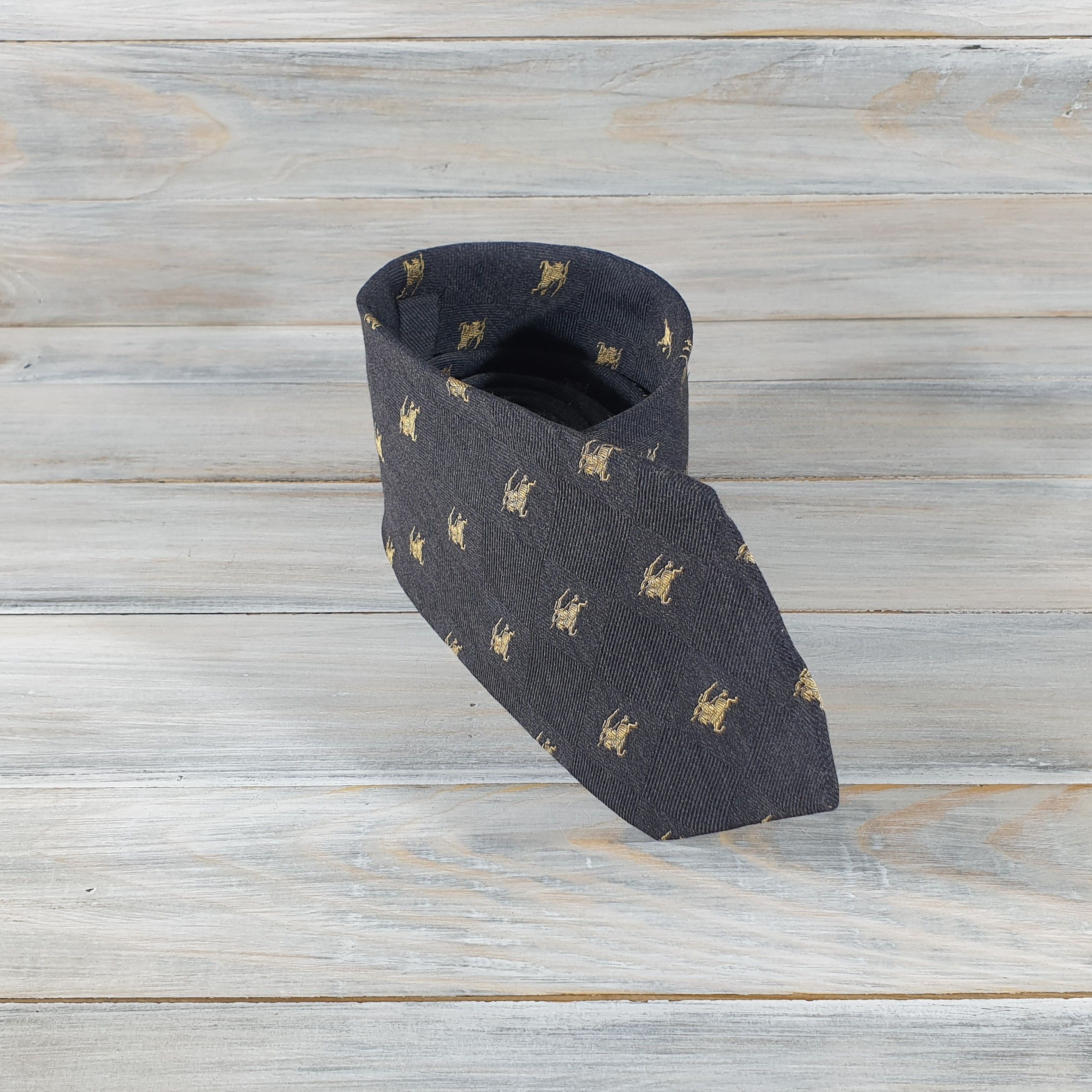 Burberry Burberrys Of London Monogram Men's Tie 60% Silk 40% Wool Size ONE SIZE - 14 Thumbnail