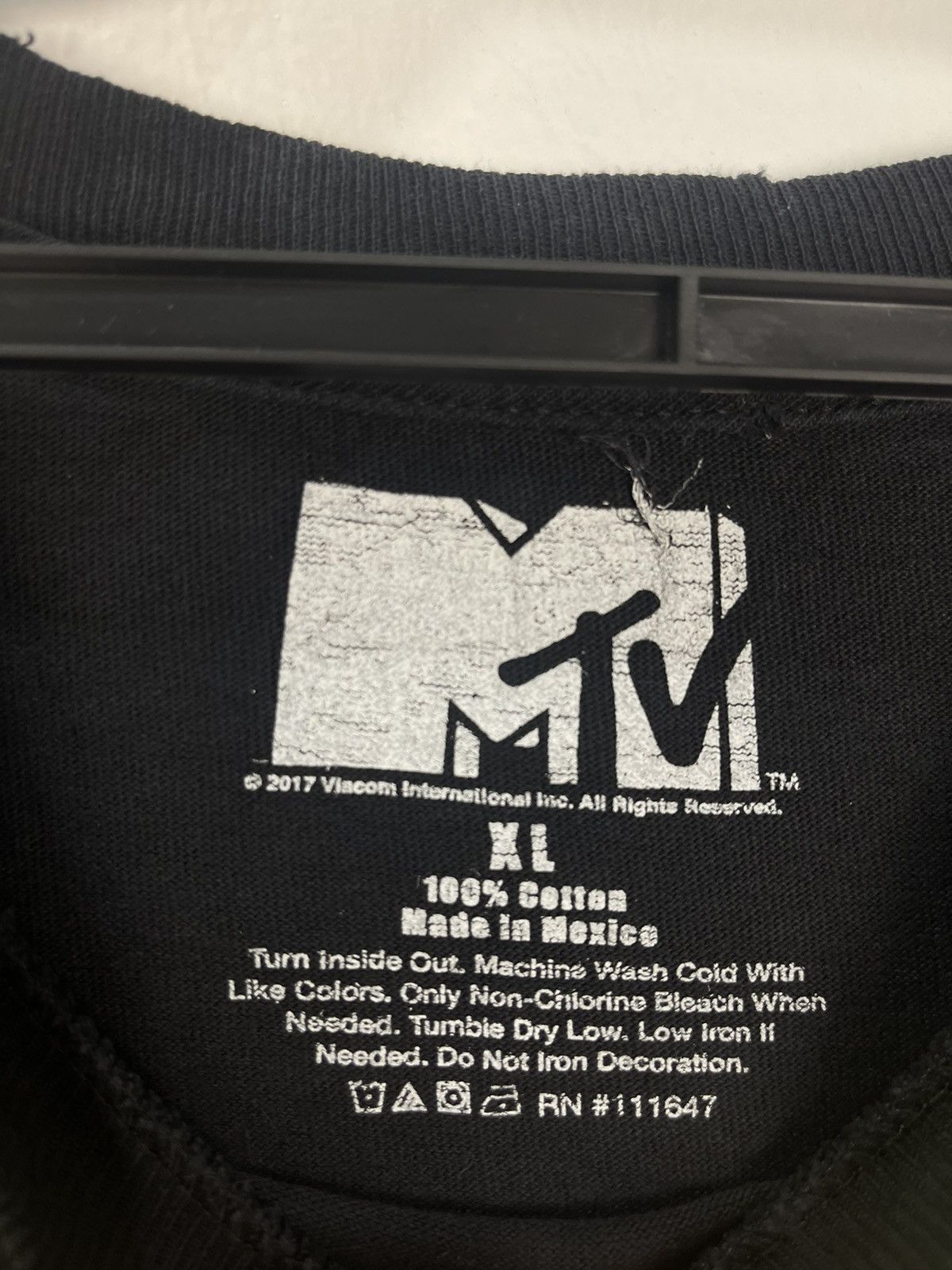 Band Tees MTV Black Vintage Tee Tshirt Size US XL / EU 56 / 4 - 5 Thumbnail