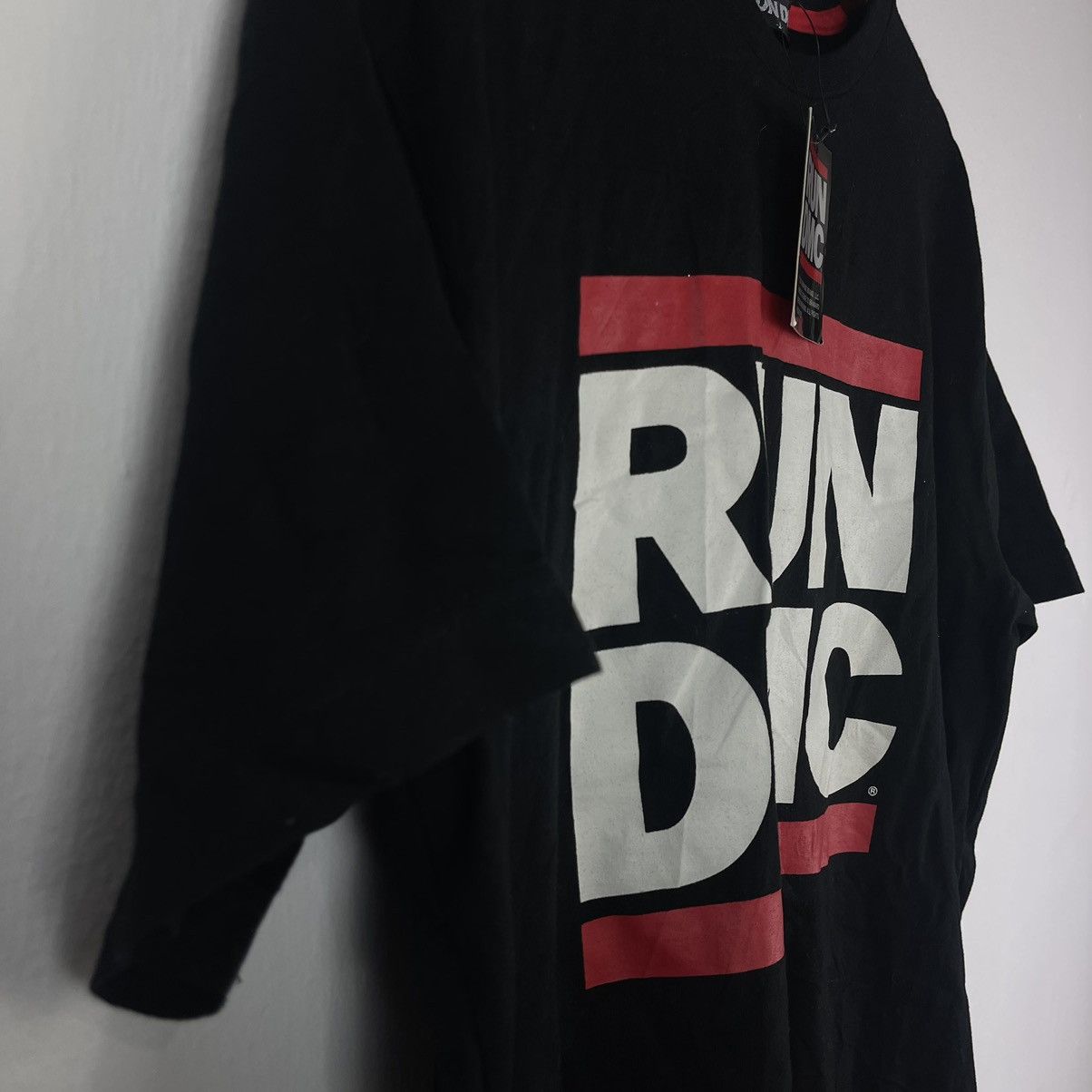 RUN DMC RUN DMC TSHIRT WITH TAG COPYRIGHT 2015 Size US L / EU 52-54 / 3 - 5 Thumbnail
