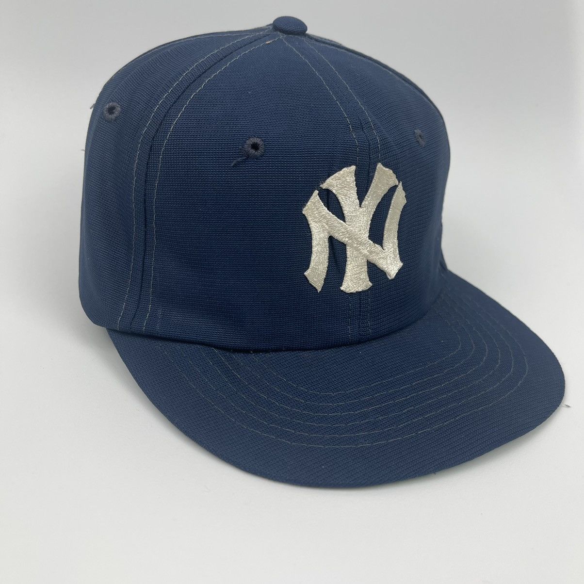 MLB RARE VINTAGE NY AMERICAN SPORT Size ONE SIZE - 3 Thumbnail