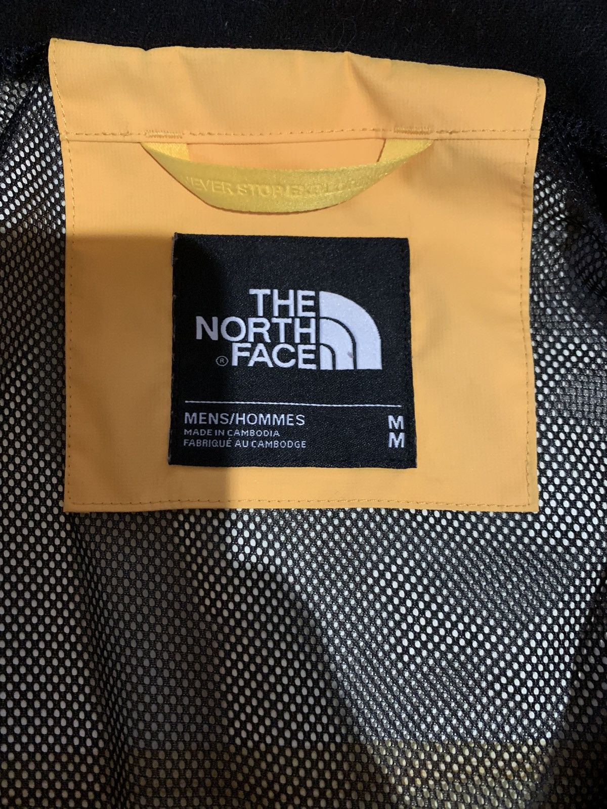 The North Face THE NORTH FACE 1990 Mountain Q Jacket Size US M / EU 48-50 / 2 - 4 Thumbnail