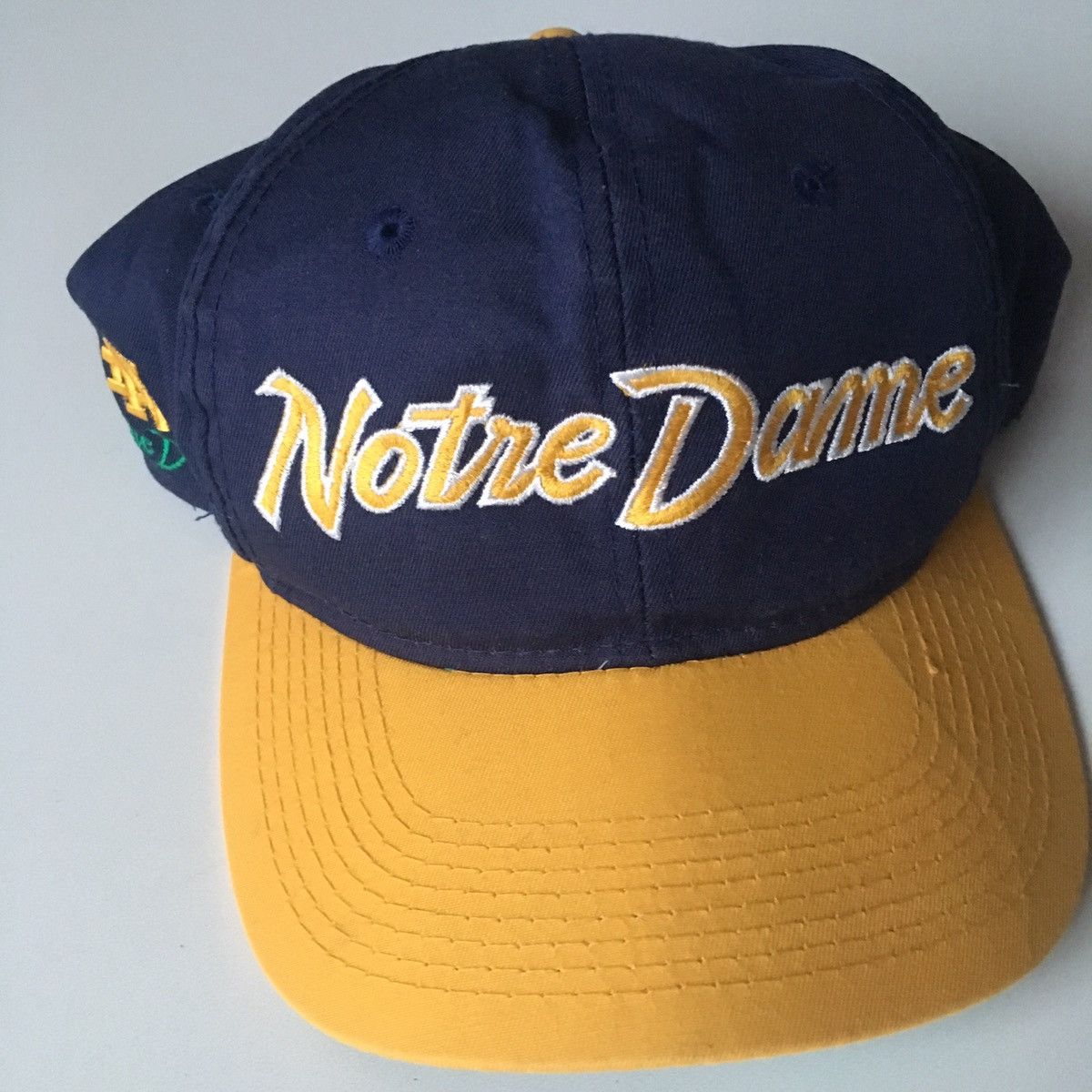 Vintage Vintage 90s Notre Dame script snapback | Grailed