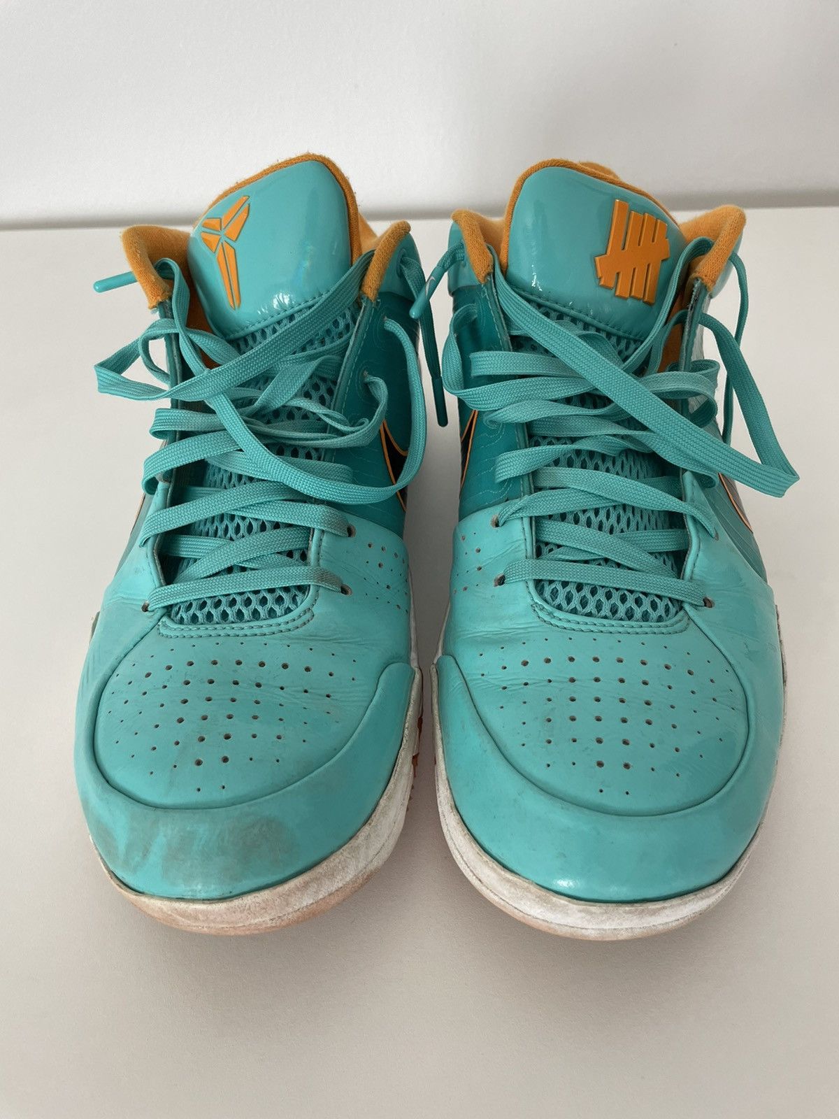 Kobe 4 protro undefeated san antonio spurs deals