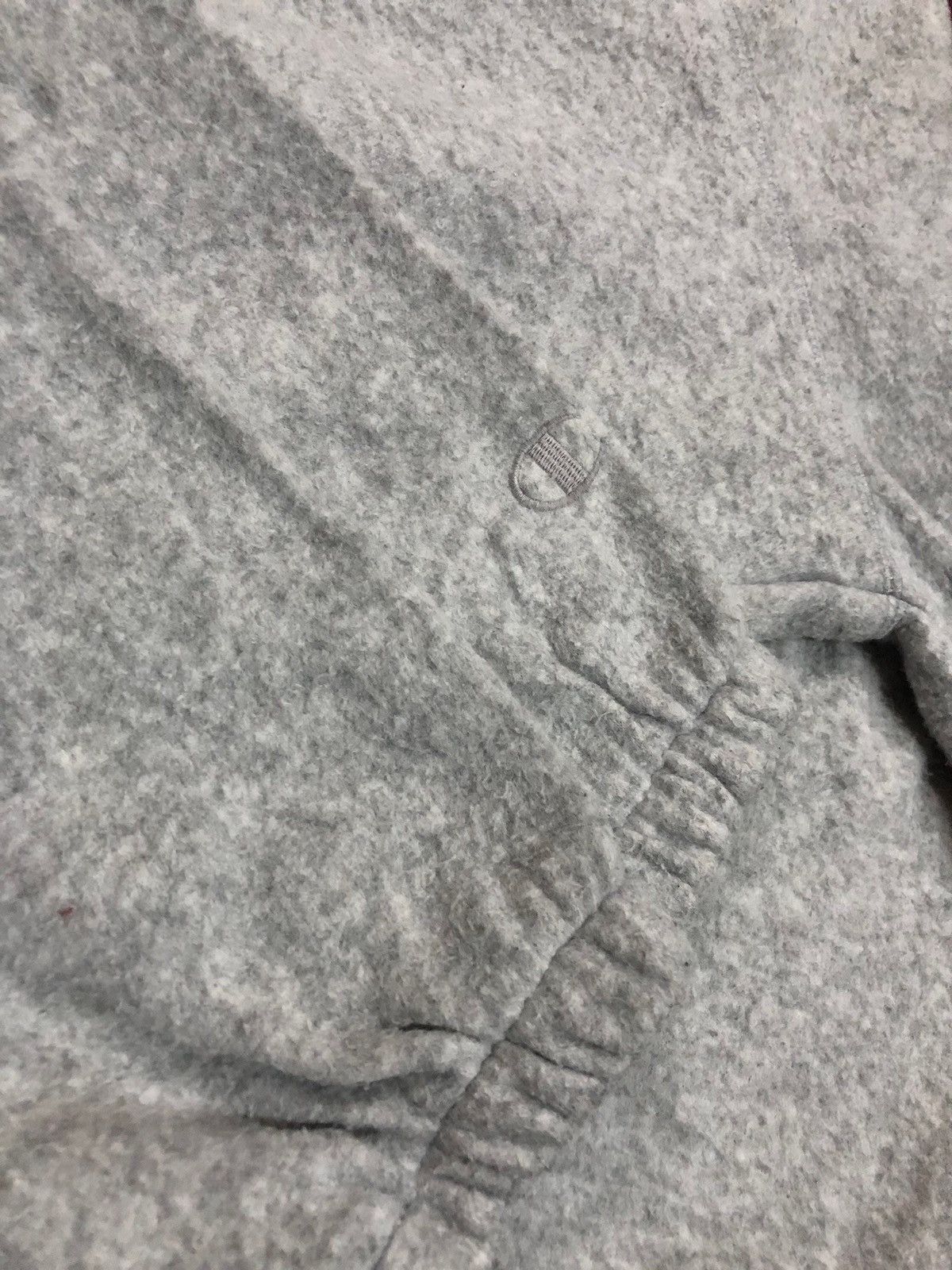 Champion fleece button logo #1088 Size US L / EU 52-54 / 3 - 4 Thumbnail