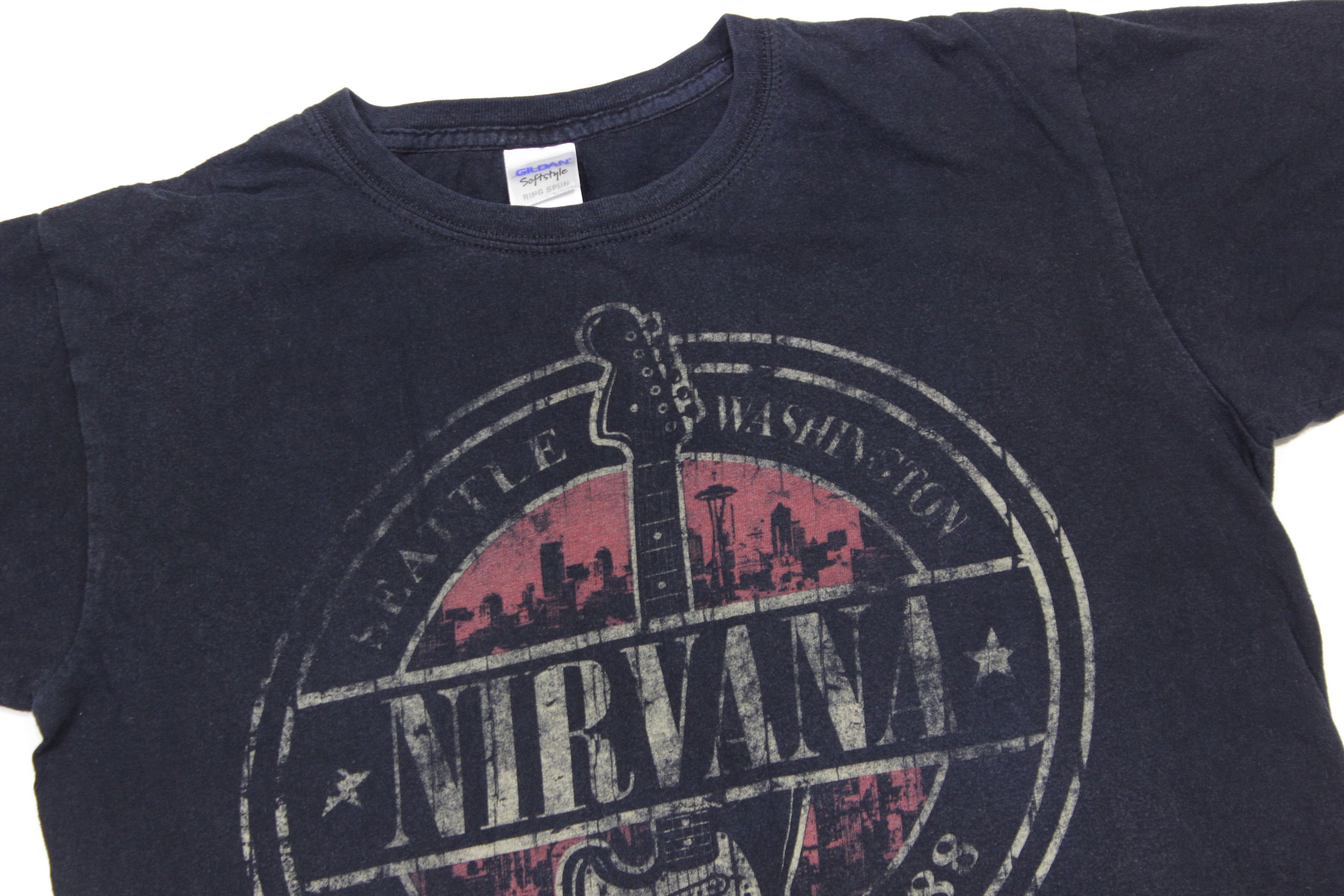 Nirvana Big Logo Sun Faded T-Shirt Size US M / EU 48-50 / 2 - 3 Thumbnail