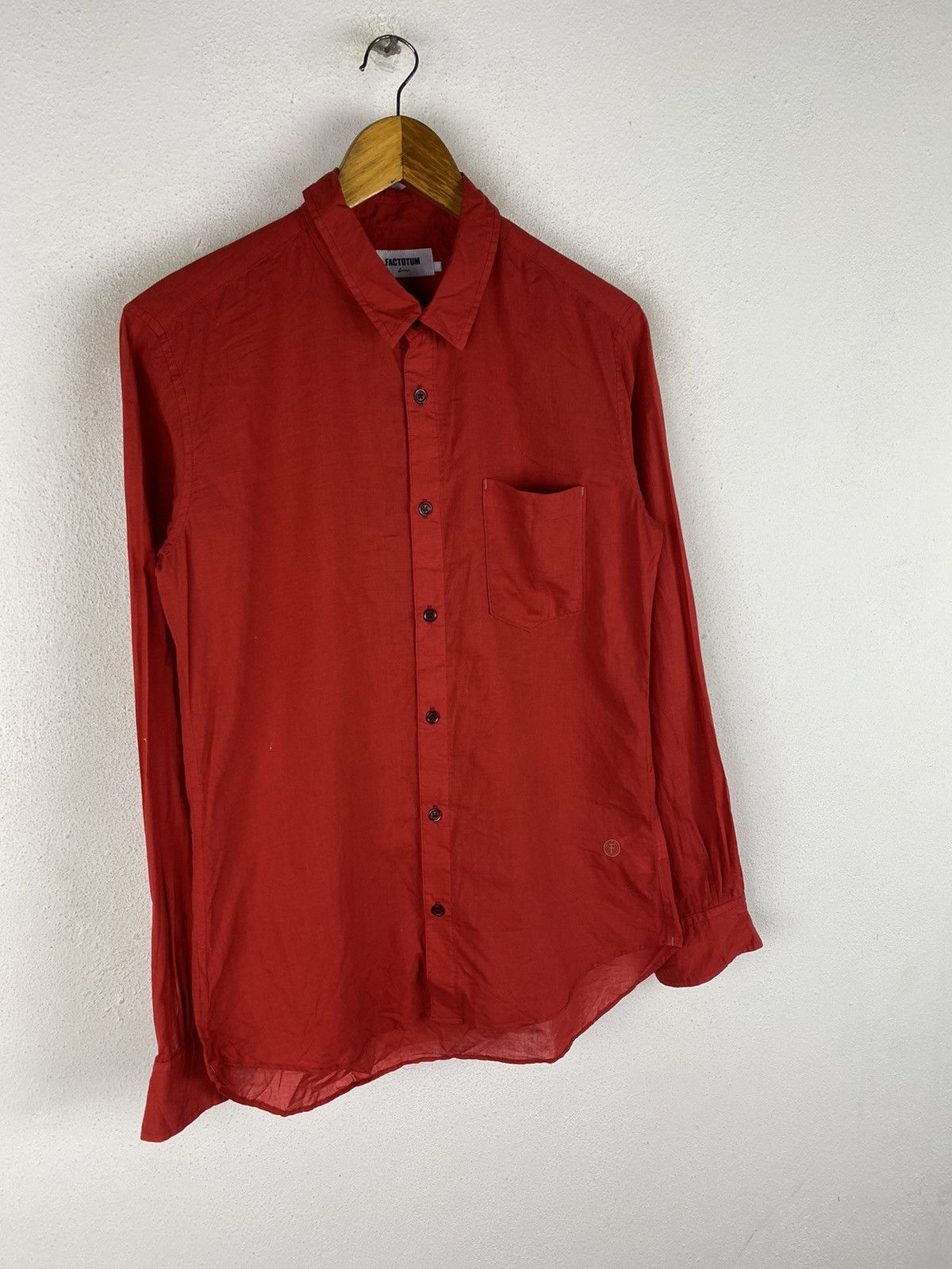 Designer × FACTOTUM × Japanese Brand 🔥SALE🔥FACTORUM BUTTON UPS SHIRTS MADE IN JAPAN Size US S / EU 44-46 / 1 - 3 Thumbnail