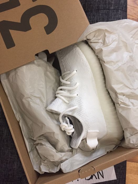 Adidas YEEZY BOOST 350 V2 CREAM WHITE size 6 CP3966 Grailed