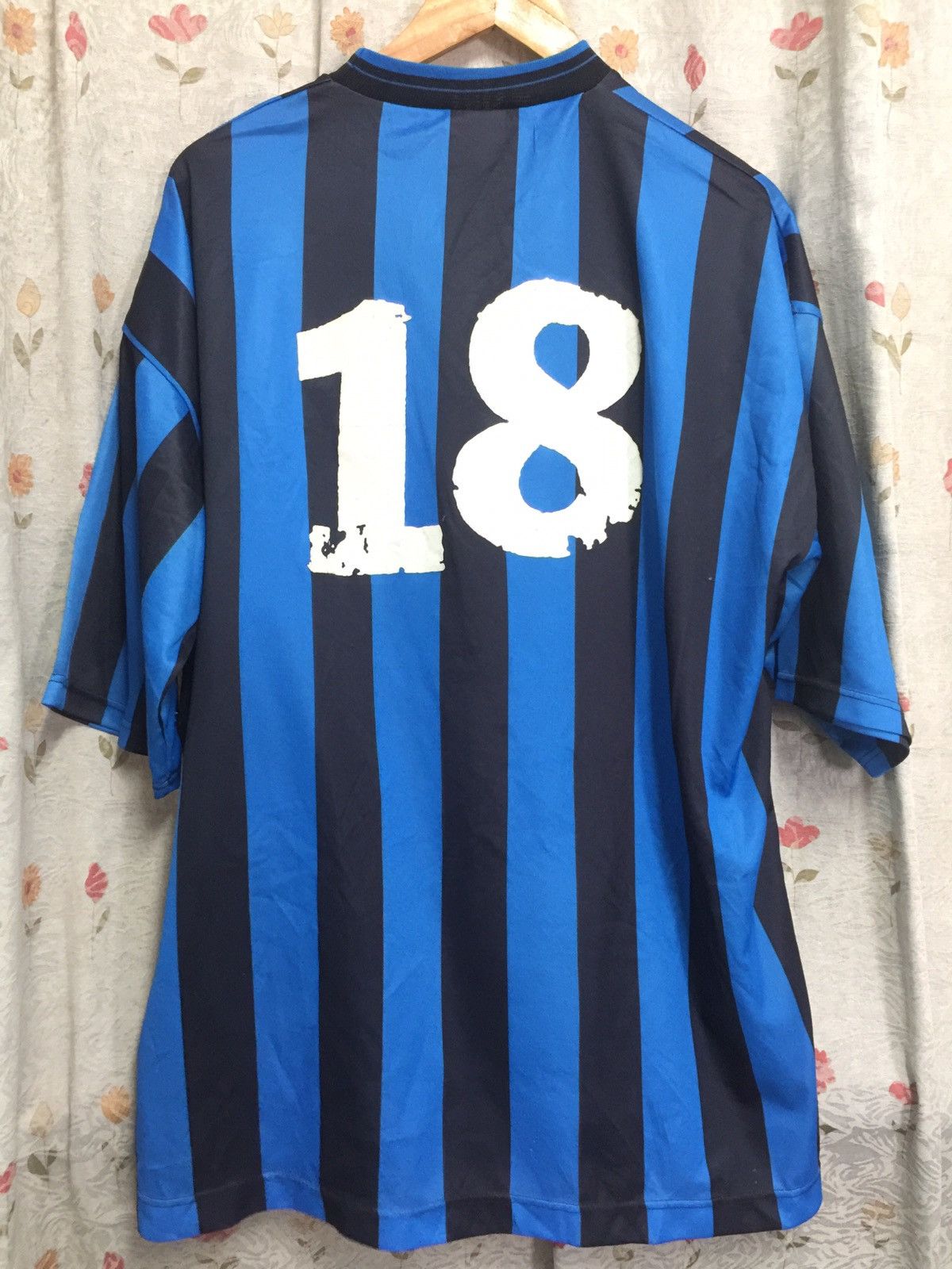 Band Tees × Vintage VINTAGE BRYAN ADAMS MILAN TOUR JERSEY SHIRT Size US XL / EU 56 / 4 - 2 Thumbnail
