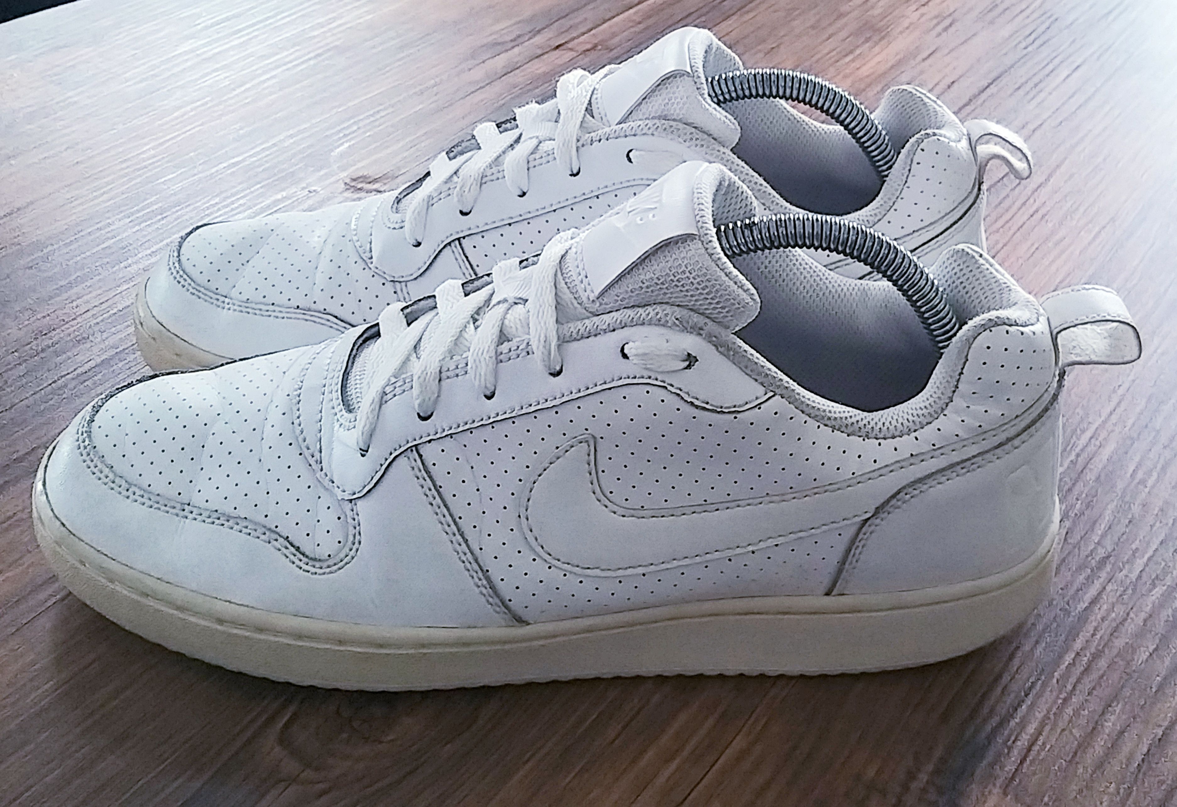 nike court borough low 43