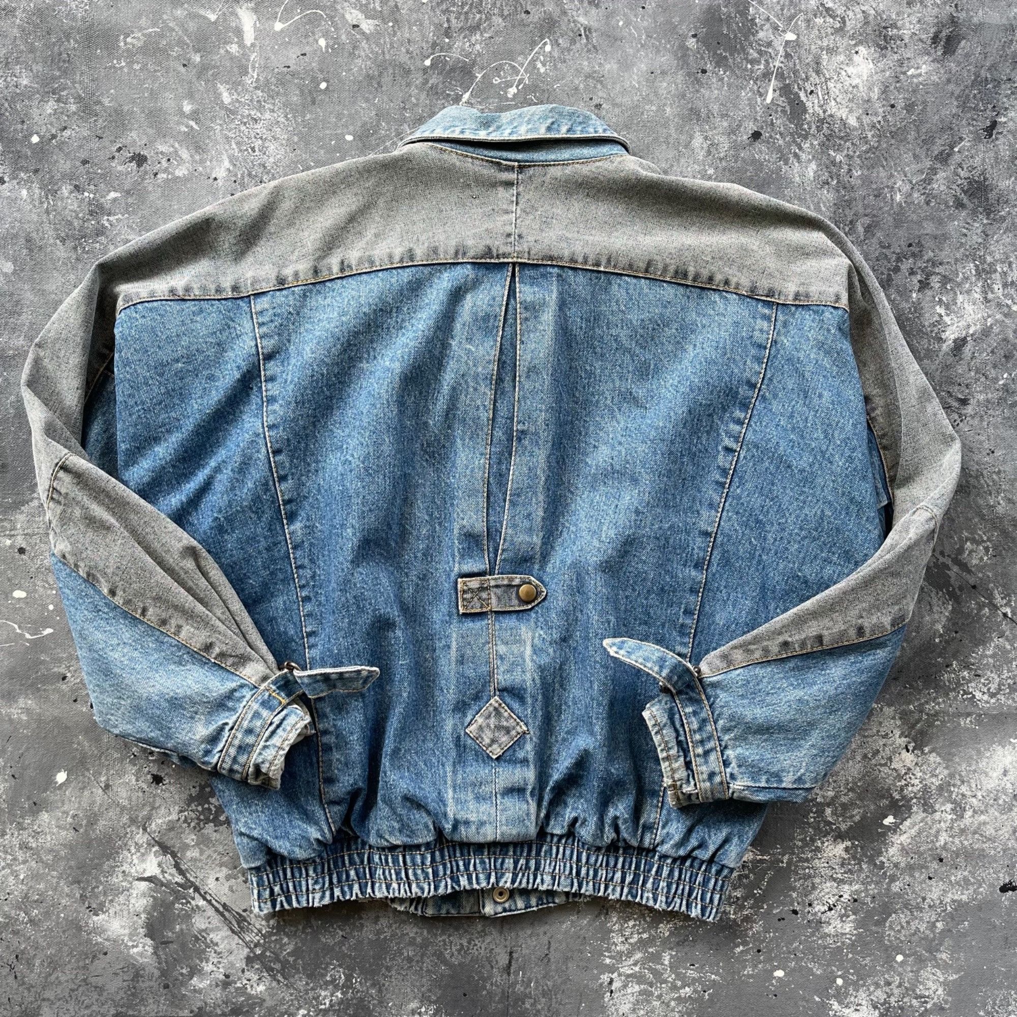 [GUESS] outlet Vintage Jean Jacket - Size Medium