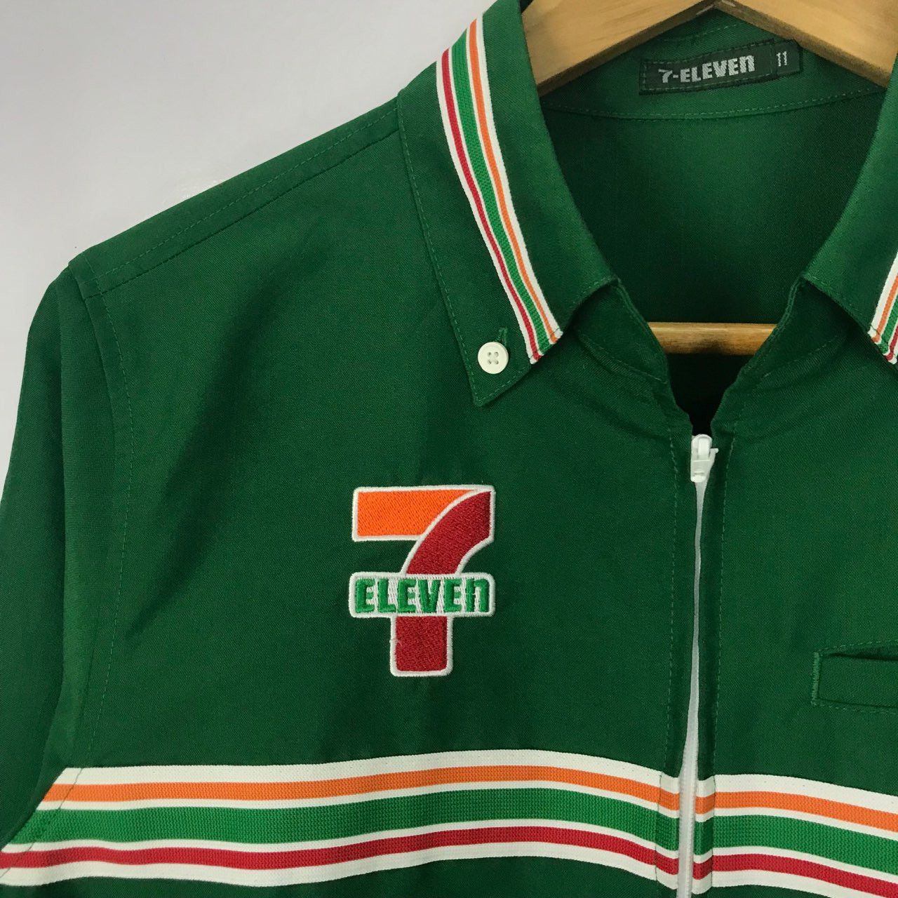 Other 🔥90's Vintage 7 ELEVEN EMBROIDERY Design Zipper Jacket Size US S / EU 44-46 / 1 - 3 Thumbnail