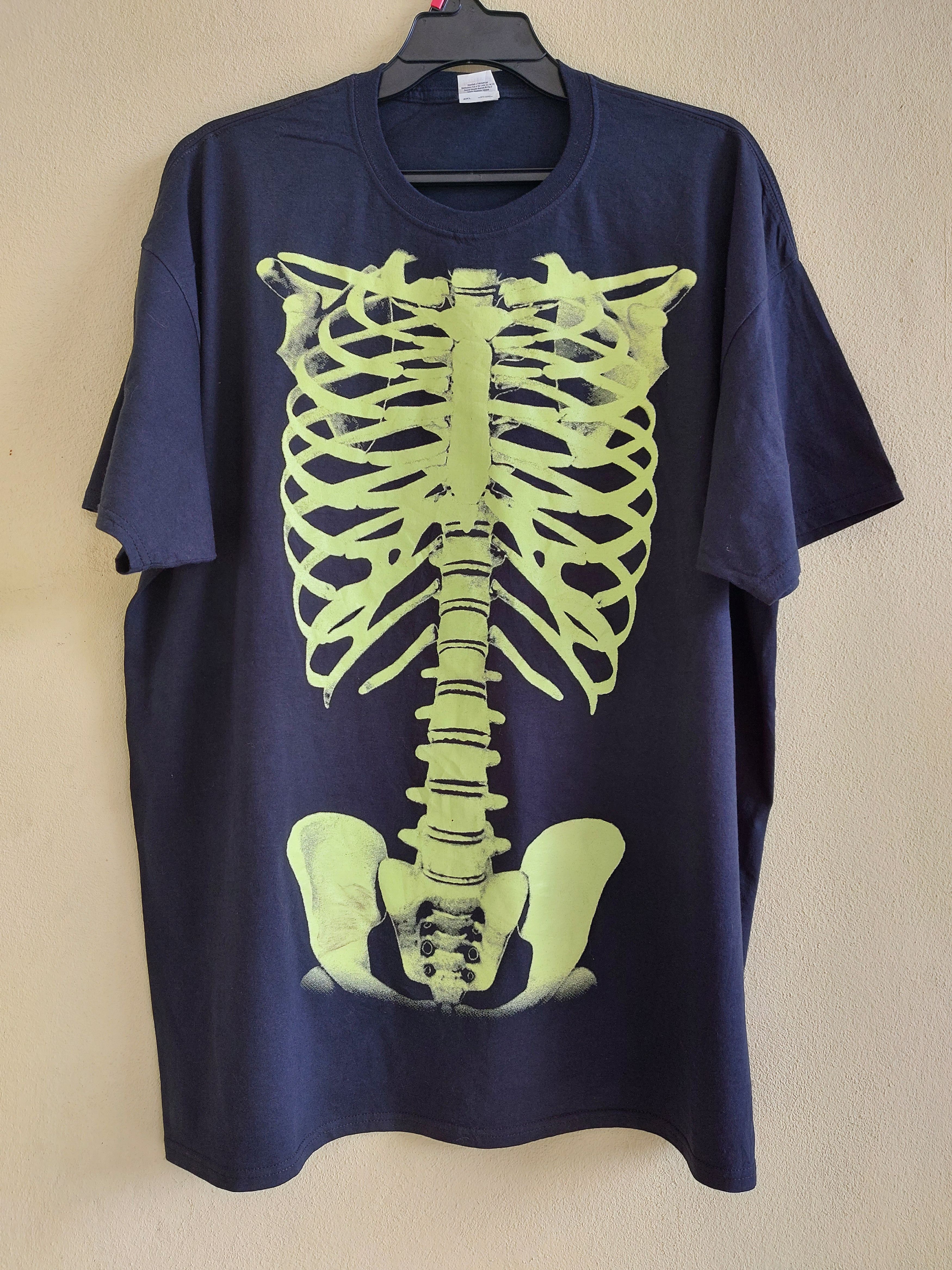 Fruit Of The Loom Skeleton glow in the dark tee by FRUIT OF THE LOOM Size US XXL / EU 58 / 5 - 1 Thumbnail