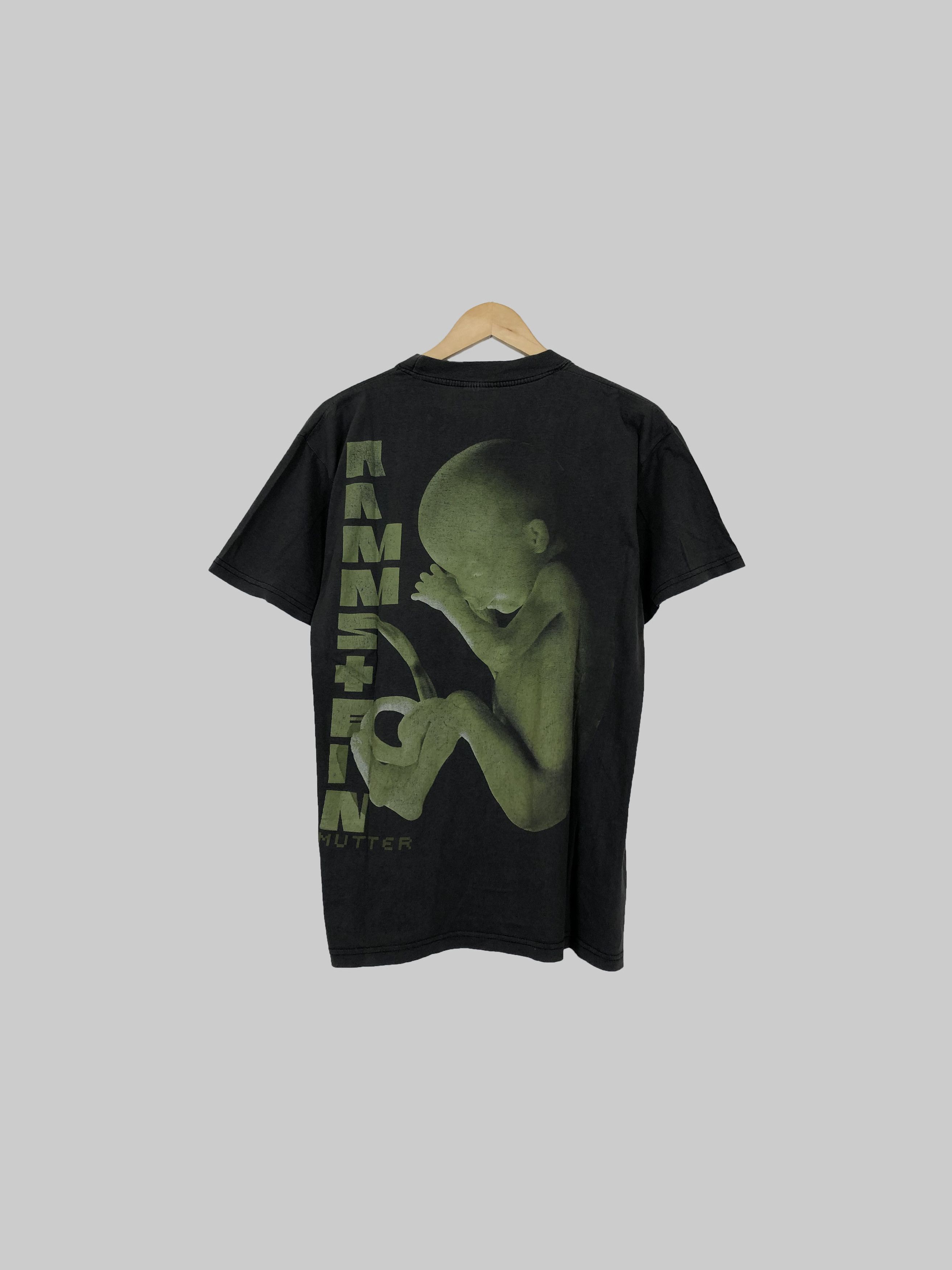 Band Tees Vintage 2001 Rammstein Mutter (Iron Maiden Travis Scott) Size US L / EU 52-54 / 3 - 2 Thumbnail