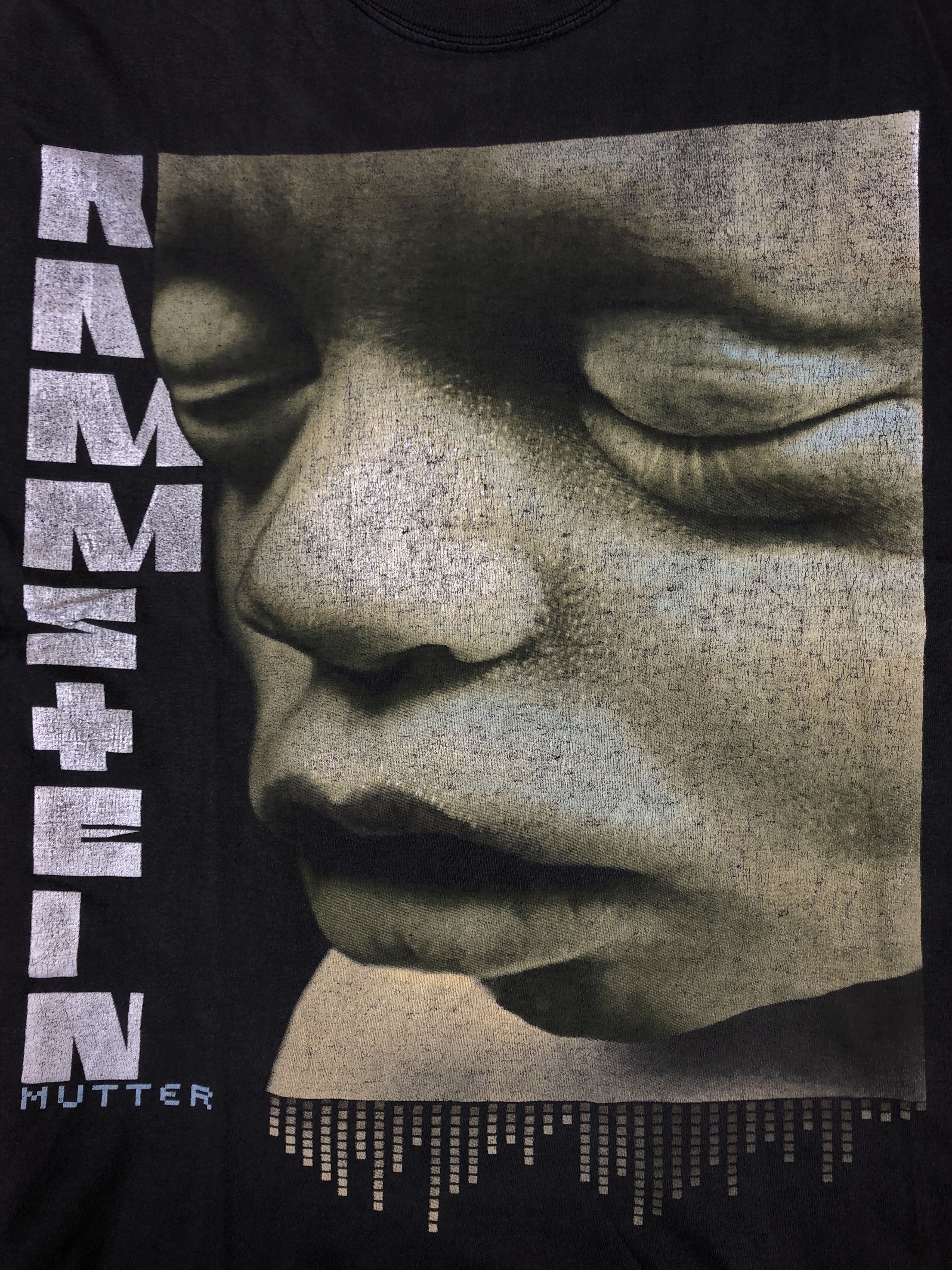 Band Tees Vintage 2001 Rammstein Mutter (Iron Maiden Travis Scott) Size US L / EU 52-54 / 3 - 5 Thumbnail