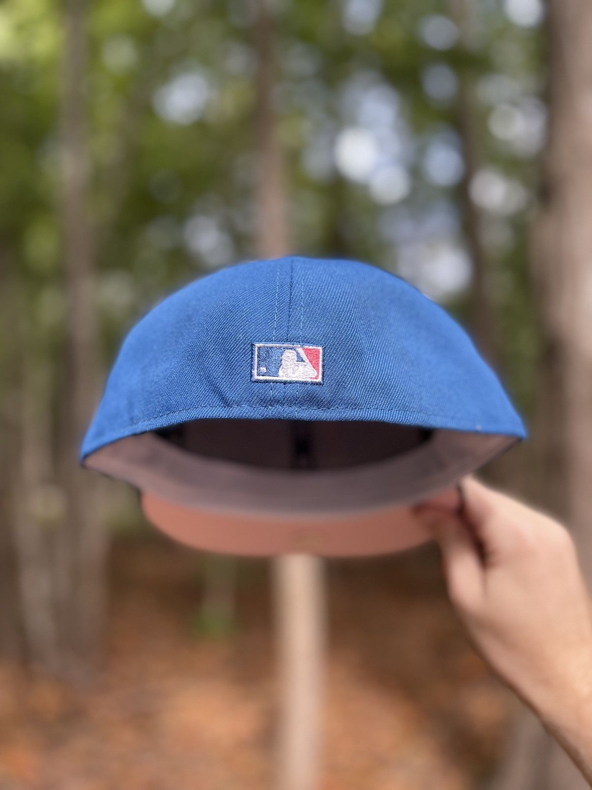 MLB × New Era Exclusive Fitted Corduroy Chicago Cubs 2 Tone Pink UV Sz73/4 Size ONE SIZE - 5 Thumbnail