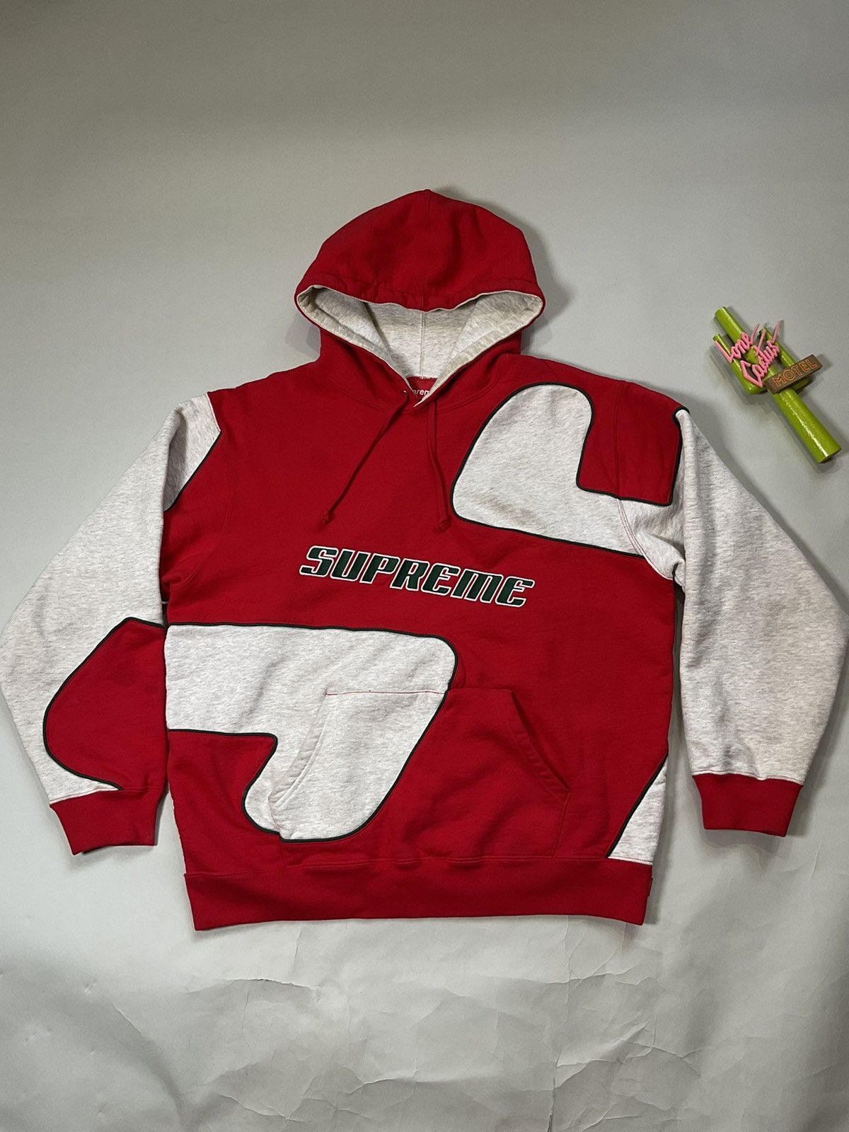 パーカー・フーディ Supreme Big S Hooded Sweatshirt AW FW 20 WEEK 2 Supreme Big S Hooded Sweatshirt (FW20) - $158