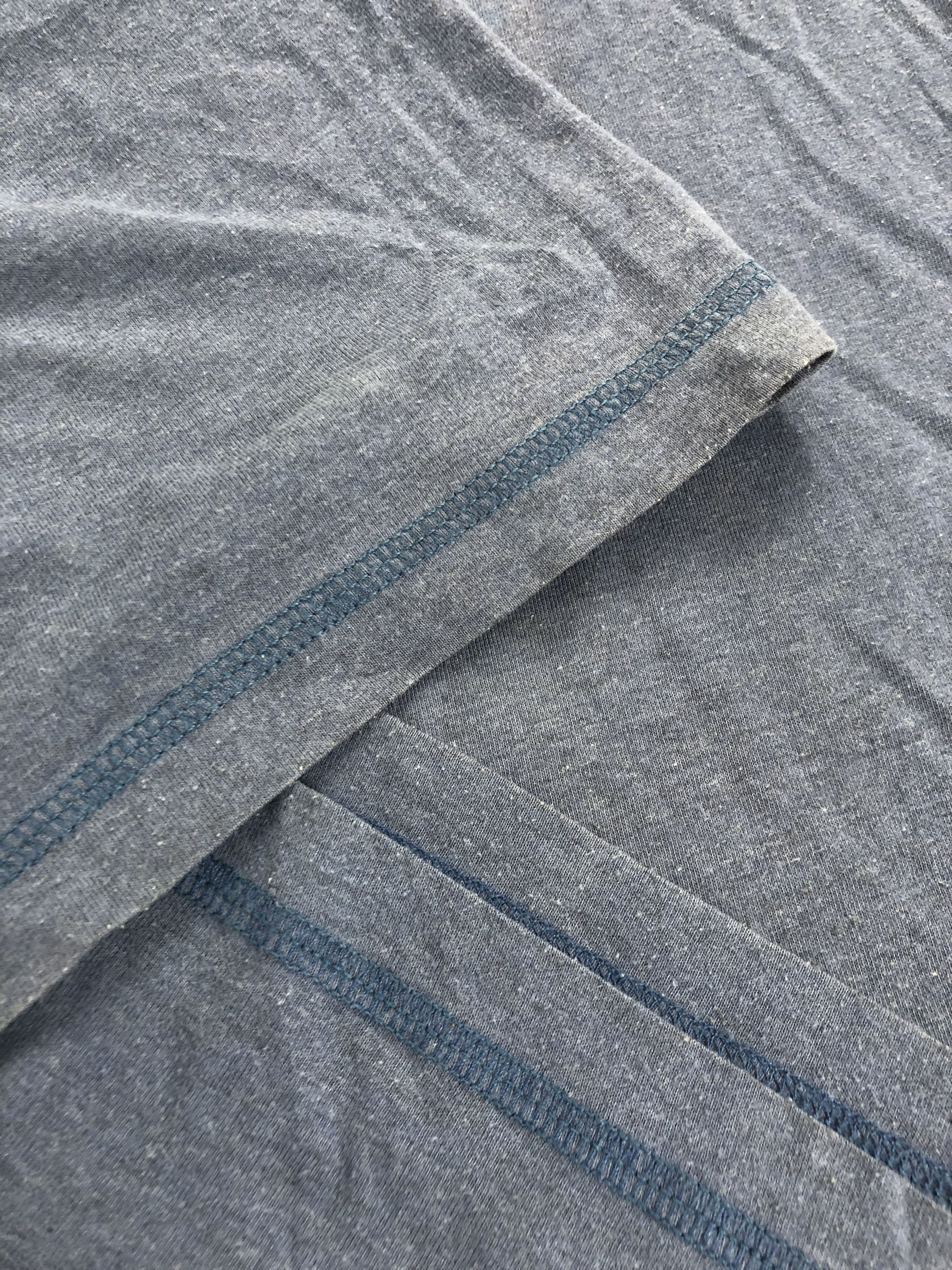Vintage Vintage 1991 Air Waves Turtle Sea Ocean Porto Manise Size US XL / EU 56 / 4 - 11 Thumbnail