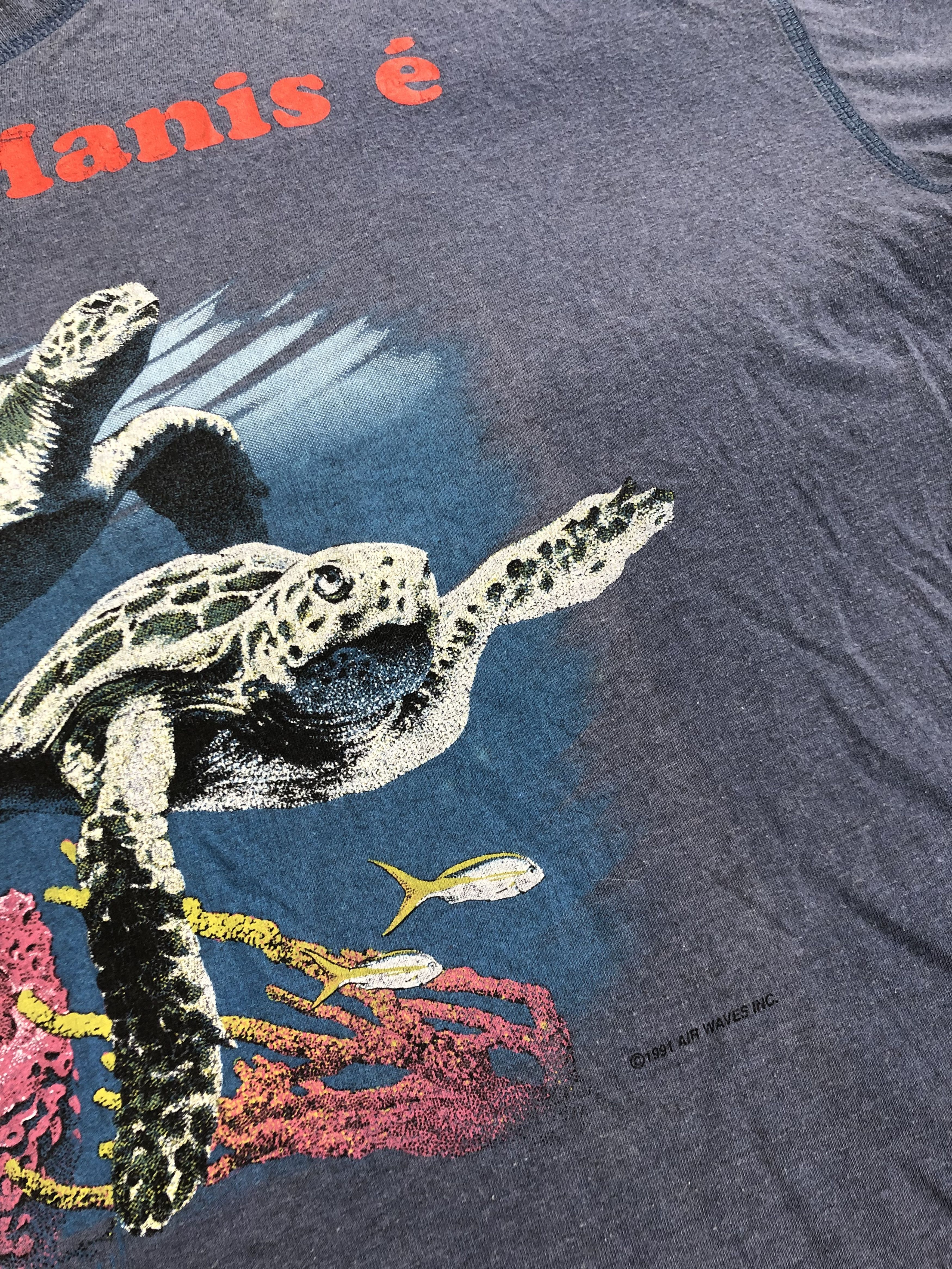 Vintage Vintage 1991 Air Waves Turtle Sea Ocean Porto Manise Size US XL / EU 56 / 4 - 8 Thumbnail