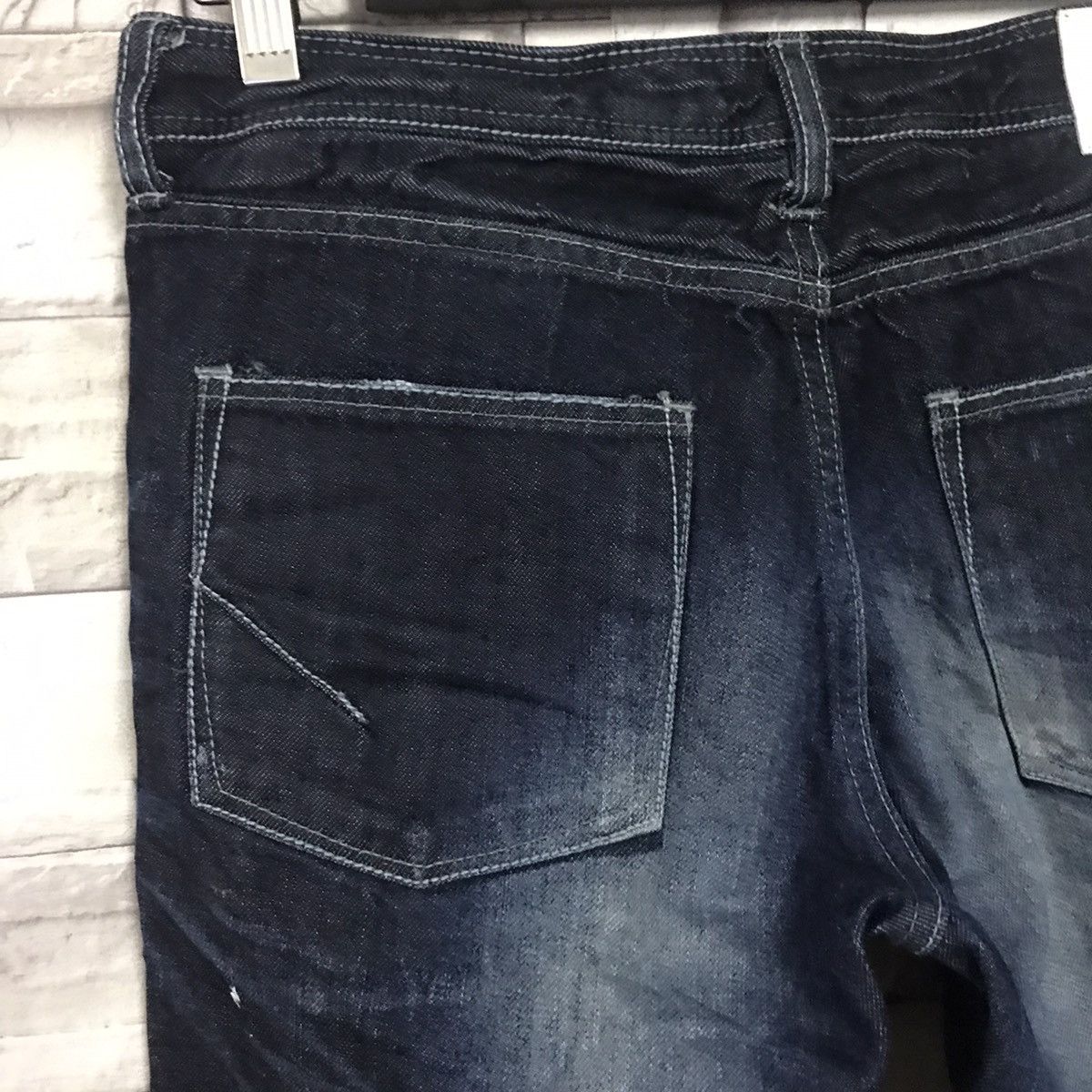 GOSTAR DE FUGA Gostar De Fuga Coated Wax Denim Jeans Size US 31 - 9 Thumbnail